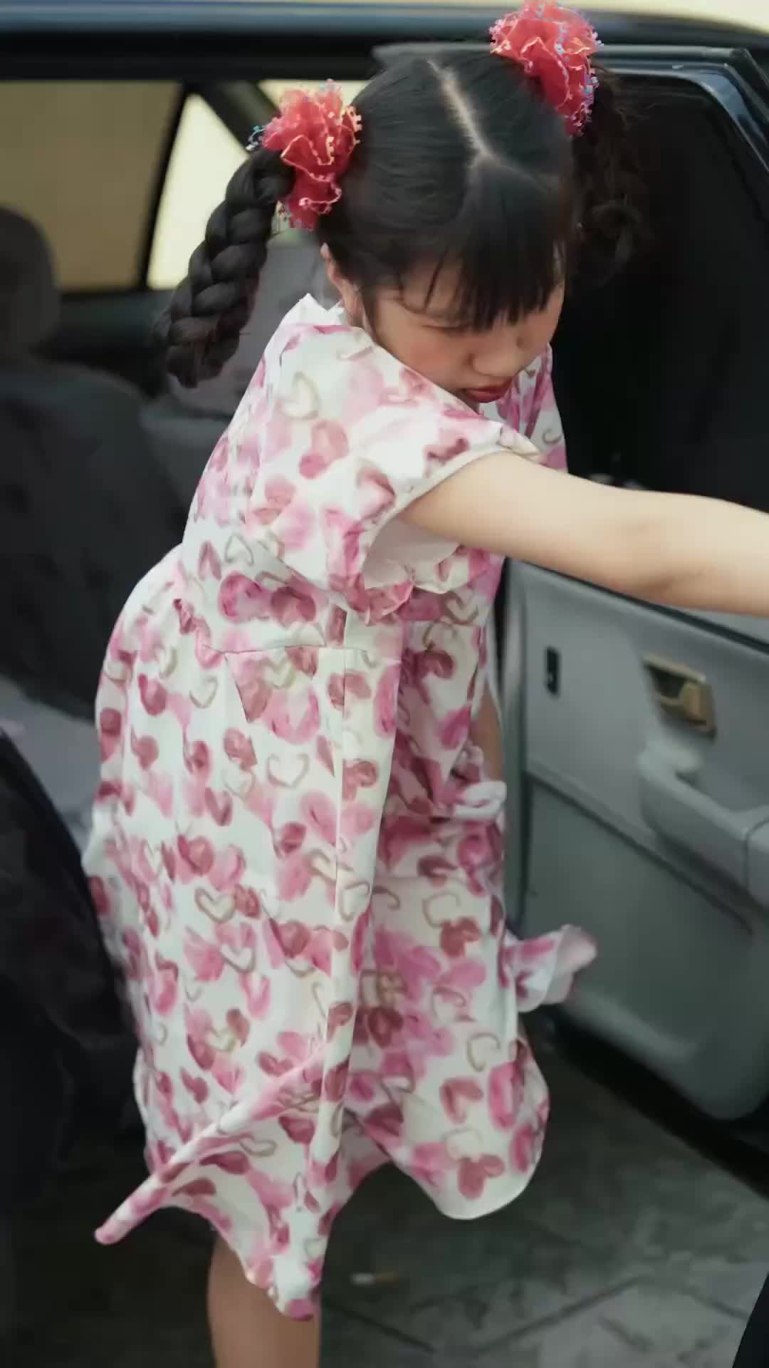 Mencari Adik Kandungku Episode 9