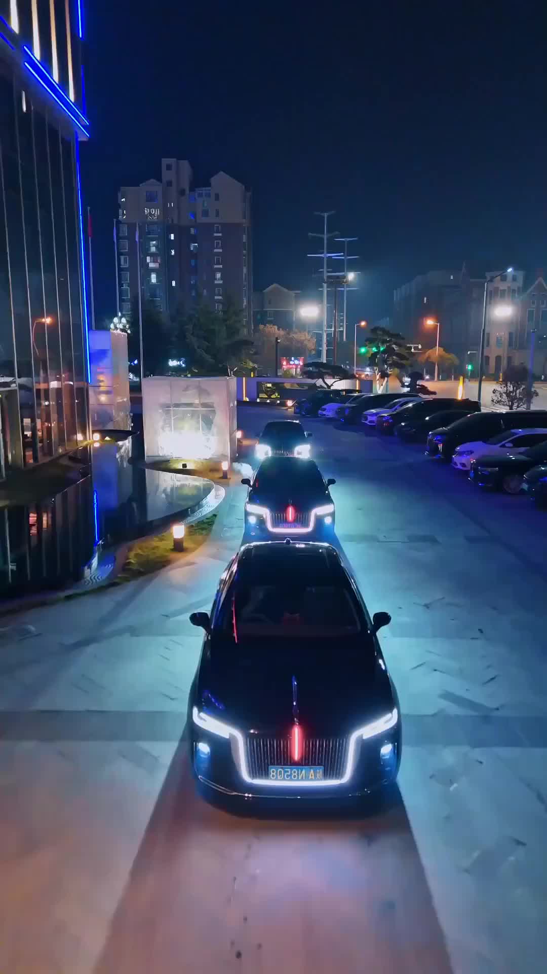 Penguasa Bisnis yang Misterius - Episode 1 - Episode 1