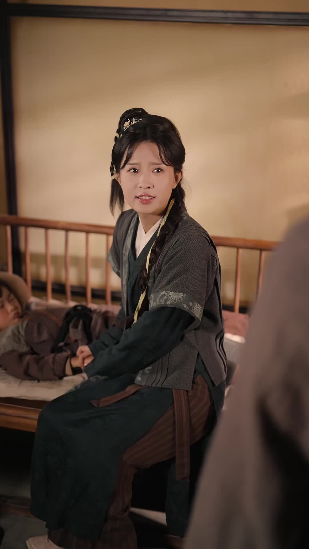 Girl of Fortune: Destined for the Crown Episode 4