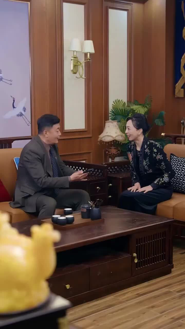 Kejutan di Tahun Baru (Sulih Suara) Episode 6