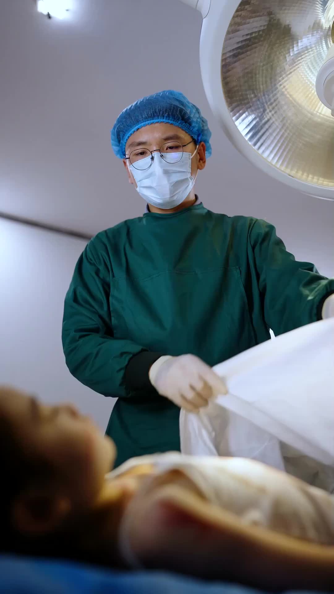 Luka di Hati - Episode 1 - Episode 1