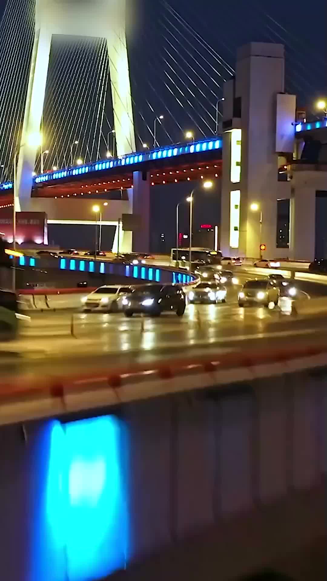 Bayangan yang Selalu Kau Cari - Episode 1 - Episode 1