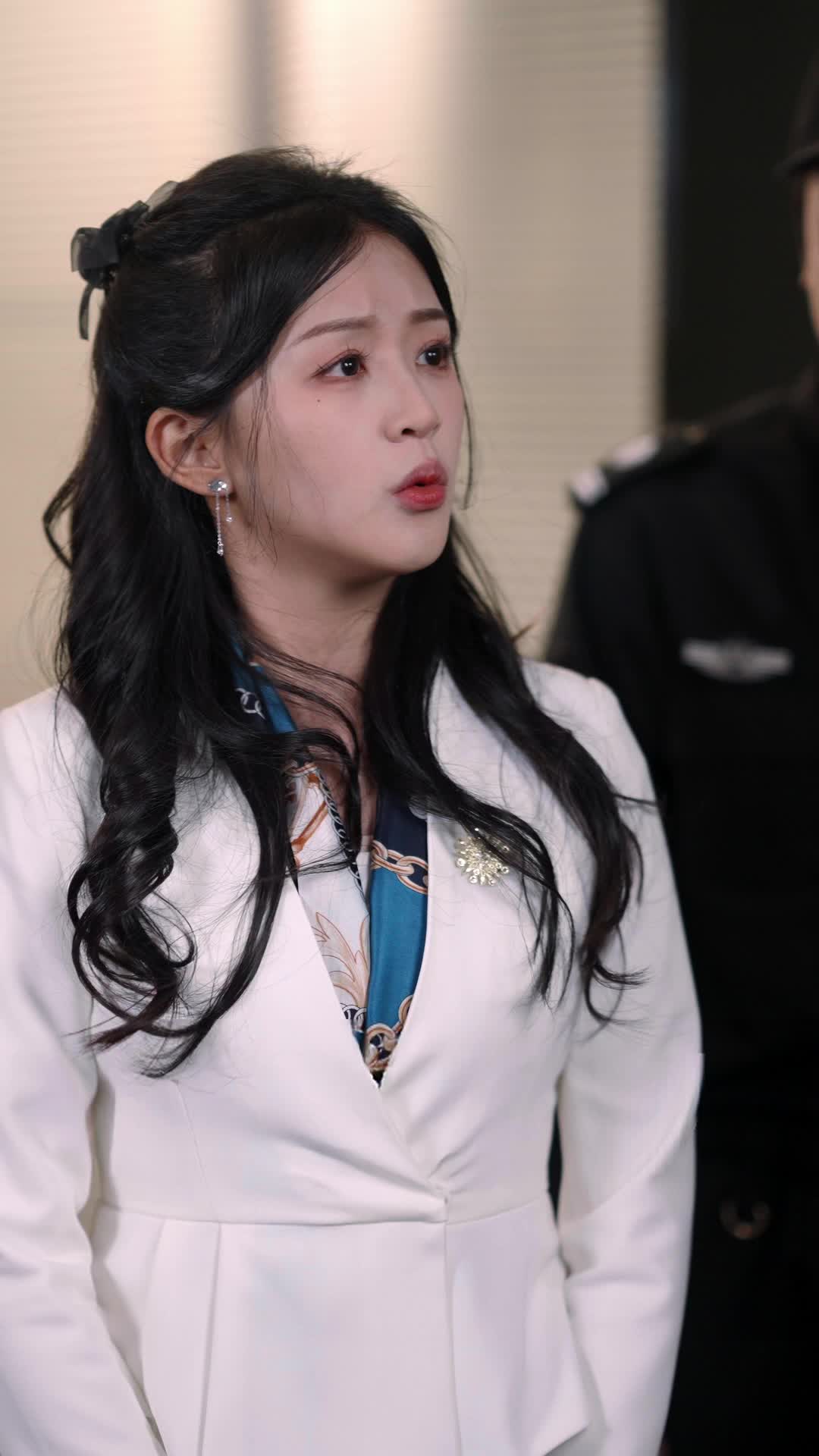 Trapped by the Tycoon's Love Episode 8