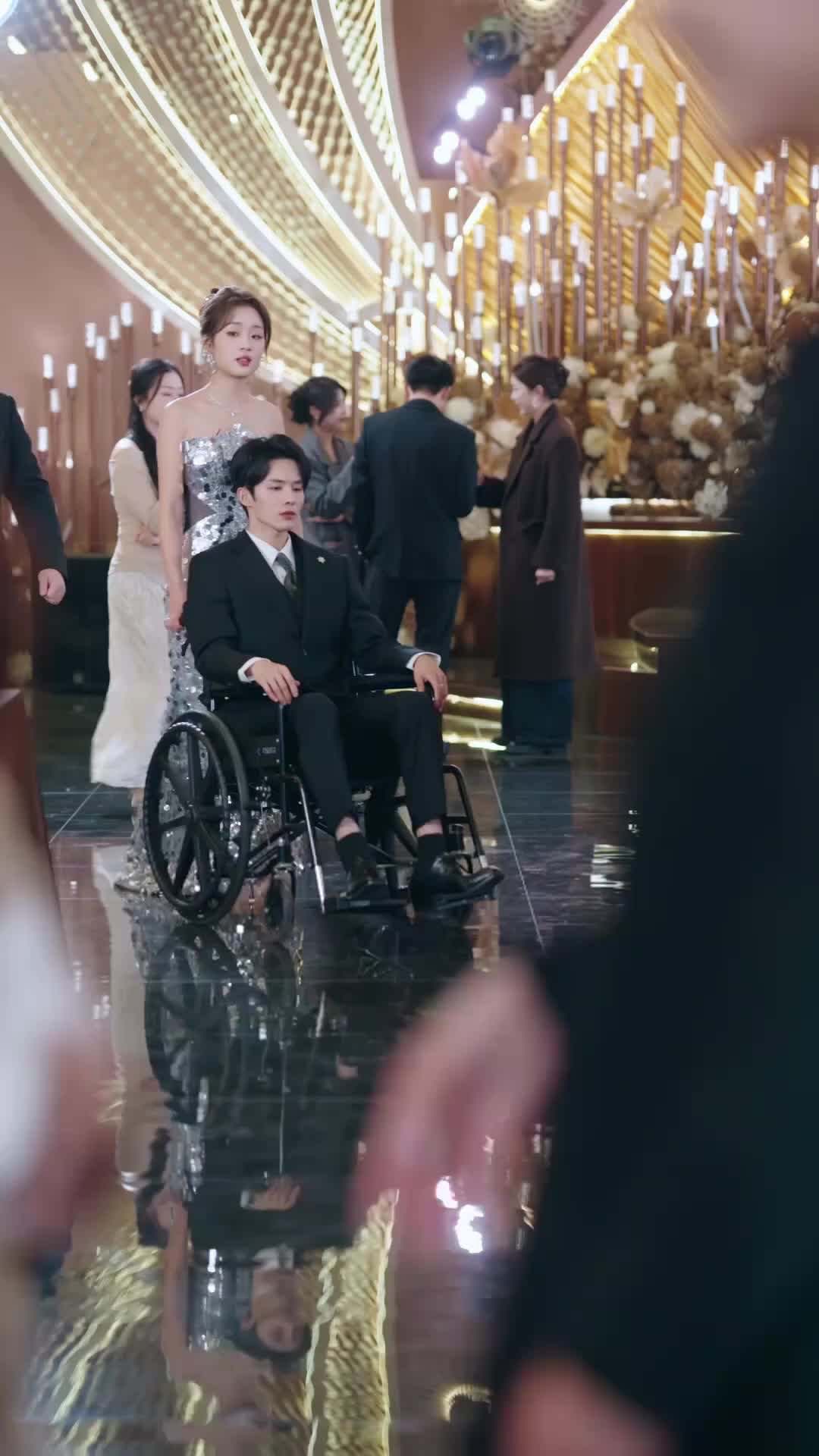 De prisión a palacio: el amor del magnate Episodio 4