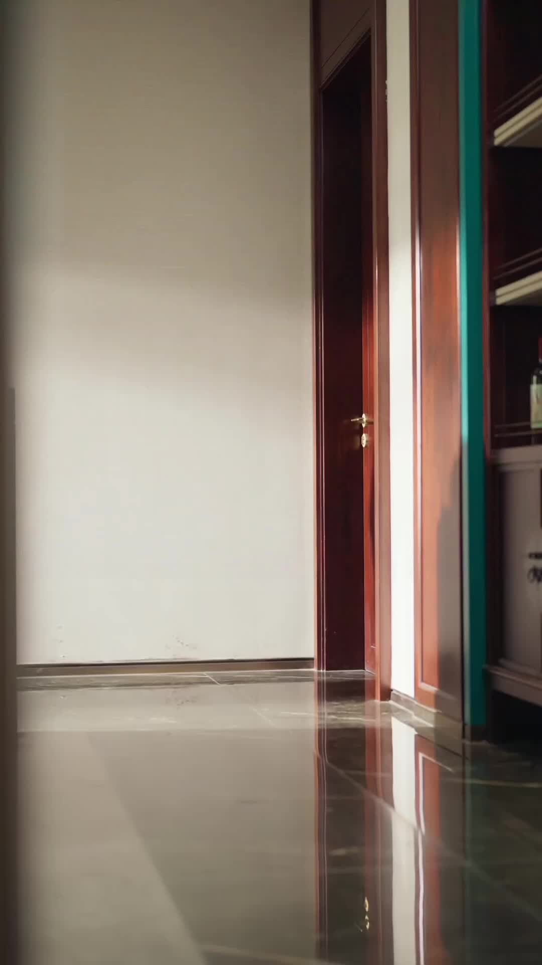 Istri yang Dimanjakan - Episode 17 - Episode 17