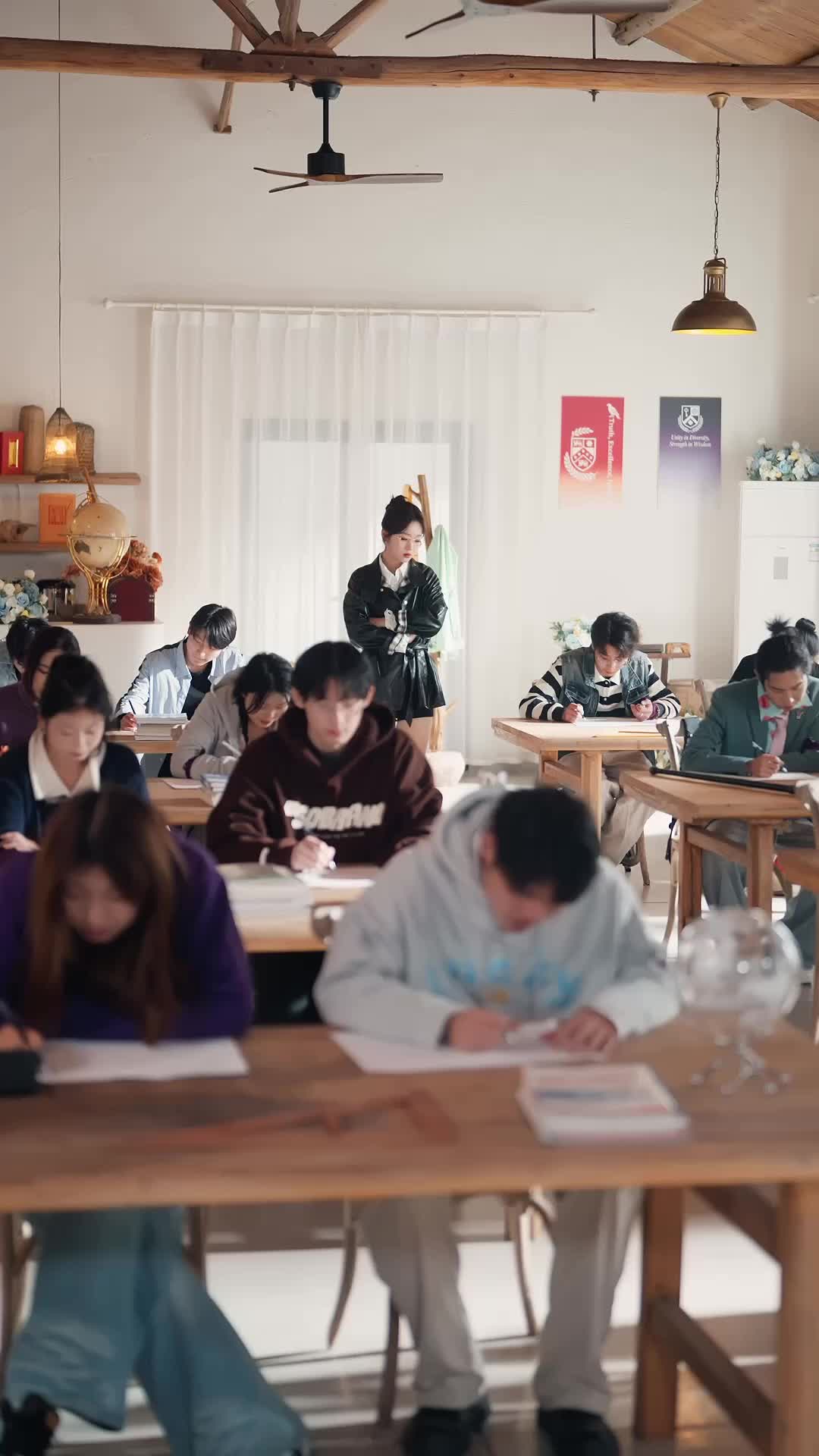 Dosen Galak Ternyata Istriku Episode 7