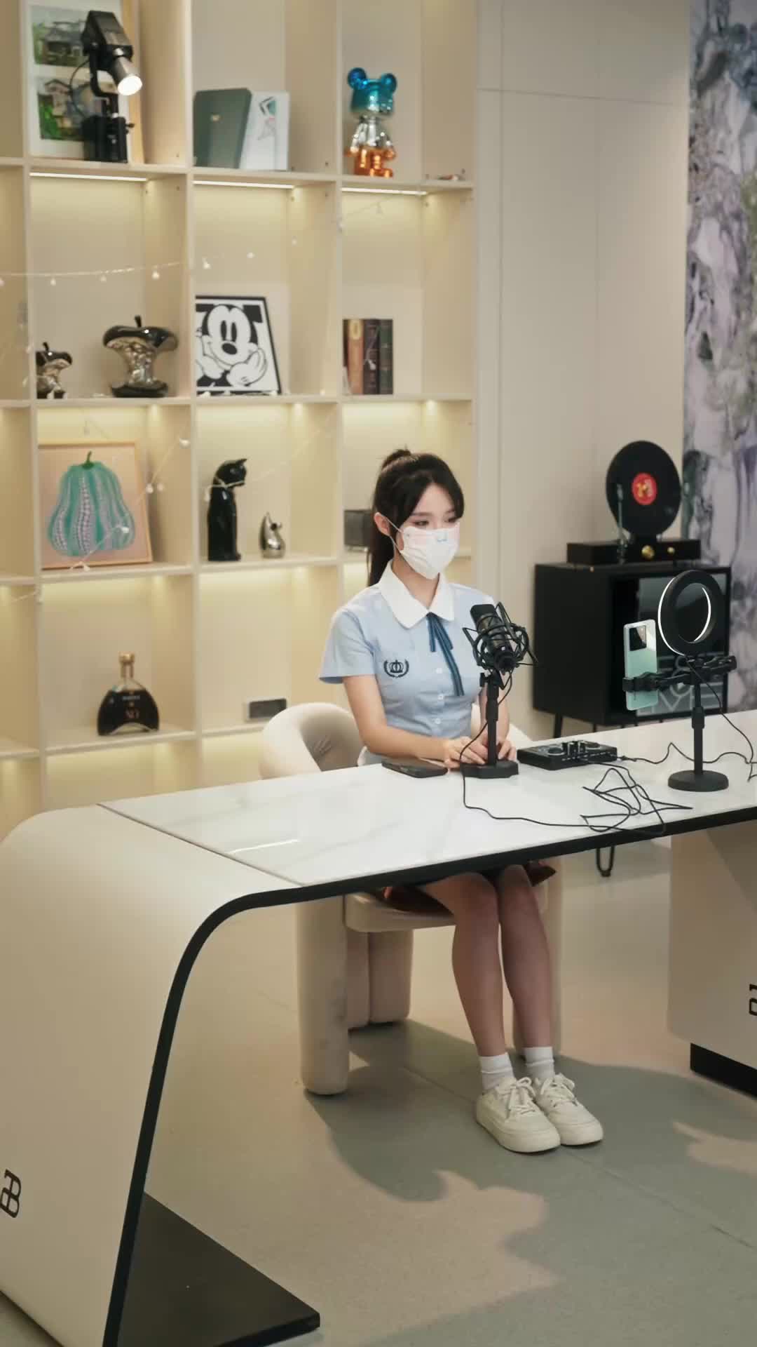 網戀分手？我靠漲粉美成全民女神 第6集