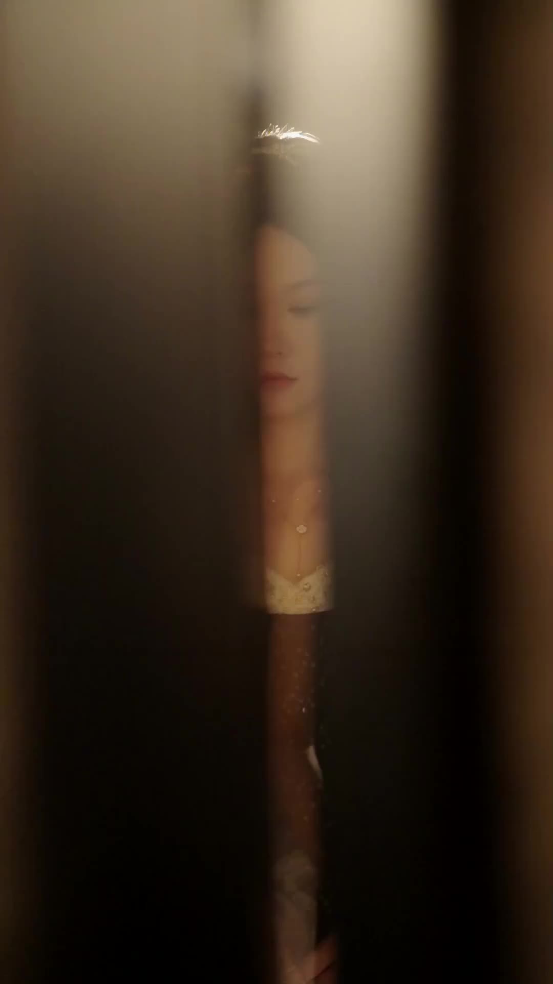 Ratu Tari Kembali Setelah Bercerai - Episode 1 - Episode 1