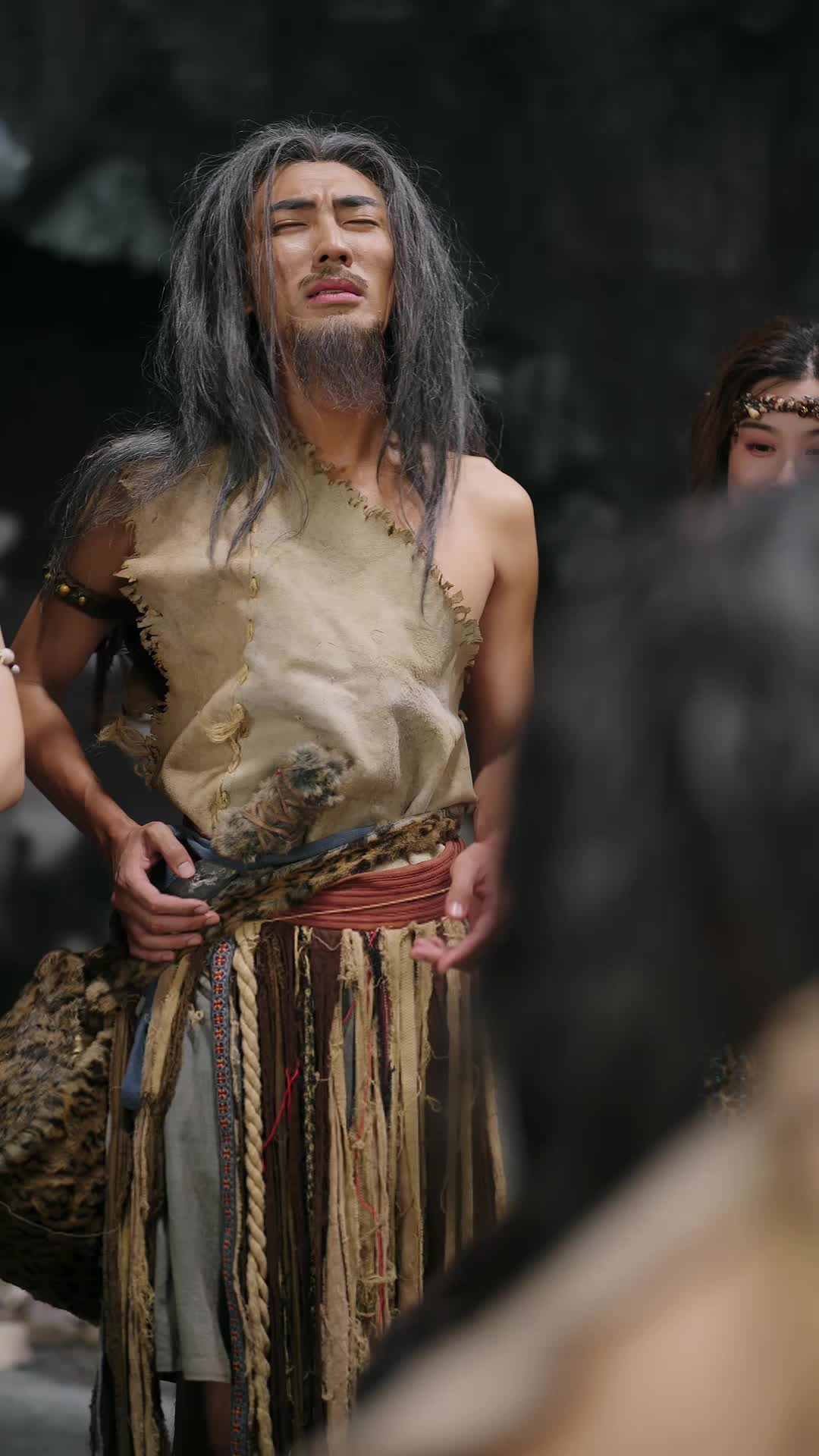 Reborn to Rule the Savage World Episode 8