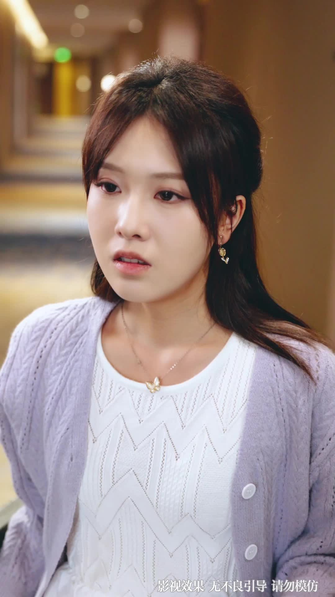 Dumped at the Altar, Crowned by Love Episode 2
