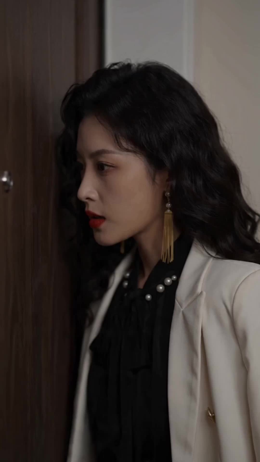 The Secret Voice That Changed Her Fate  Episode 10