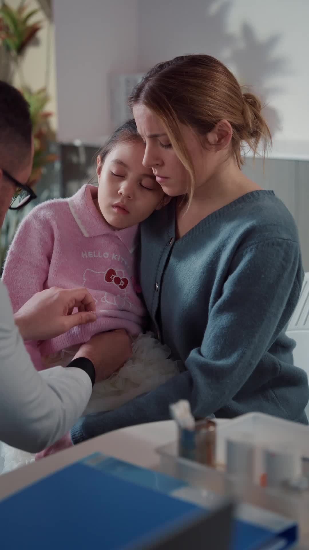 ¡Ups, papá, ella es mi mamá! Episodio 3