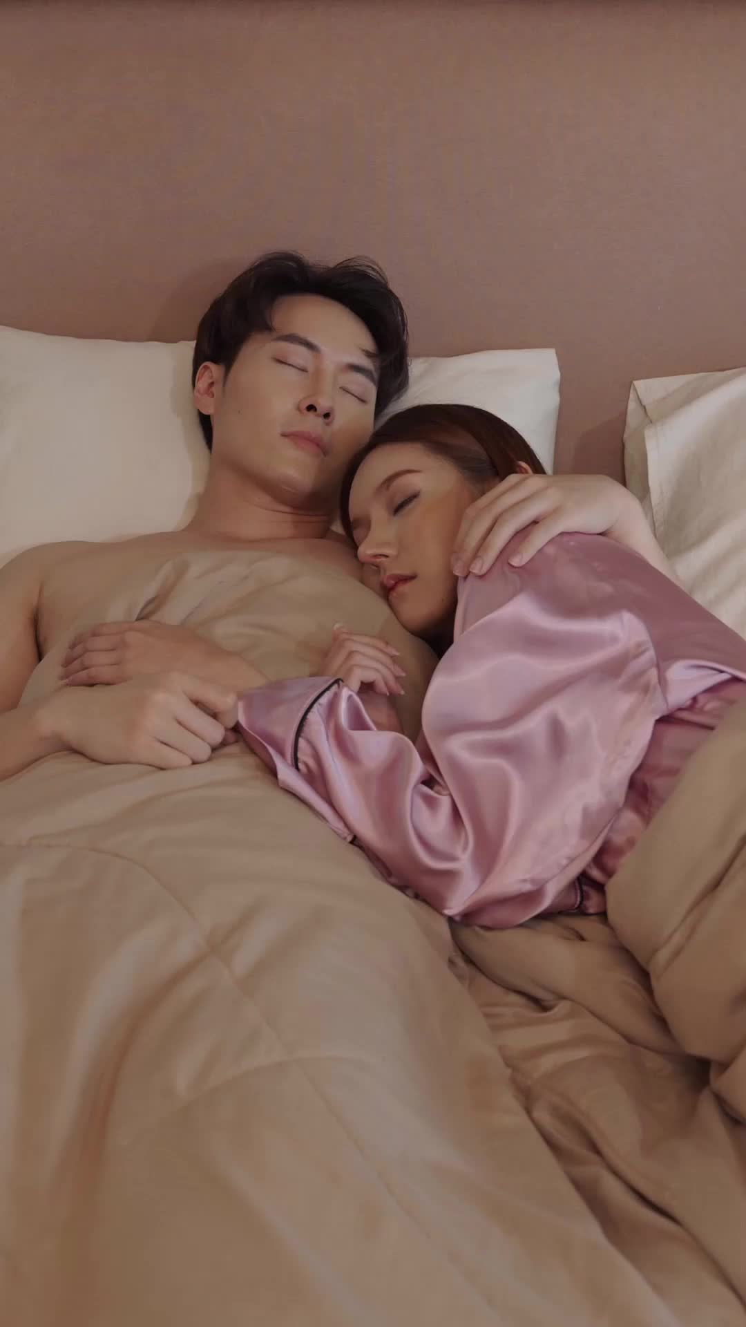 เลขาที่รักโปรดอย่าหนีไป ที่6ตอน