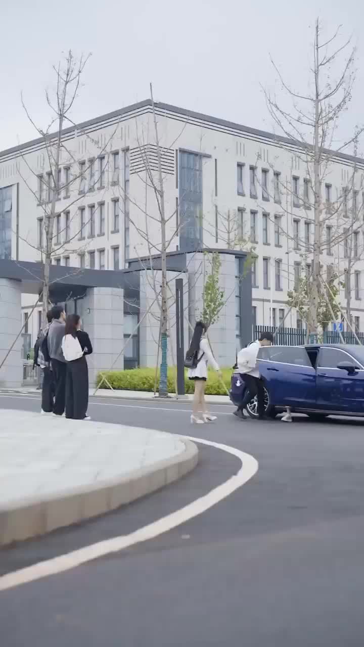 Kebangkitan di Balik Pengkhianatan (Sulih Suara) Episode 8