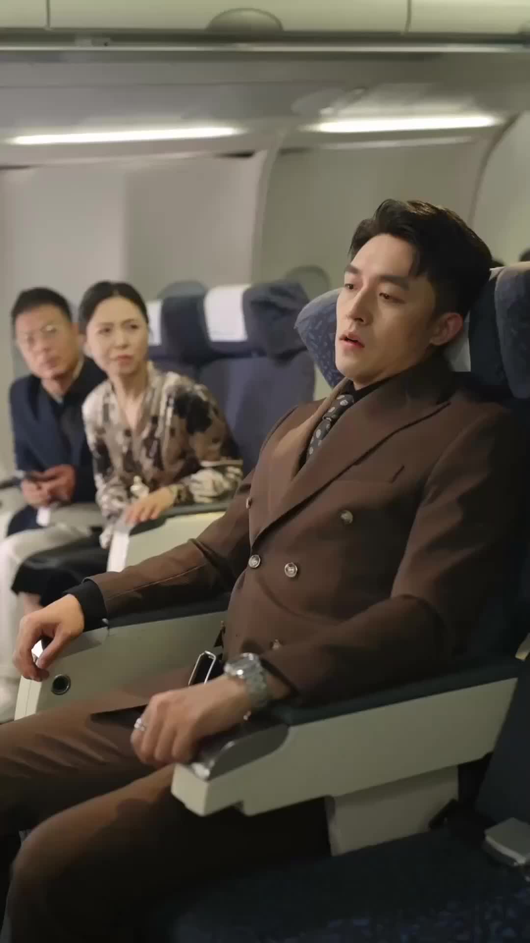 Kau Bagai Angin, Aku Bagai Debu - Episode 53 - Episode 53