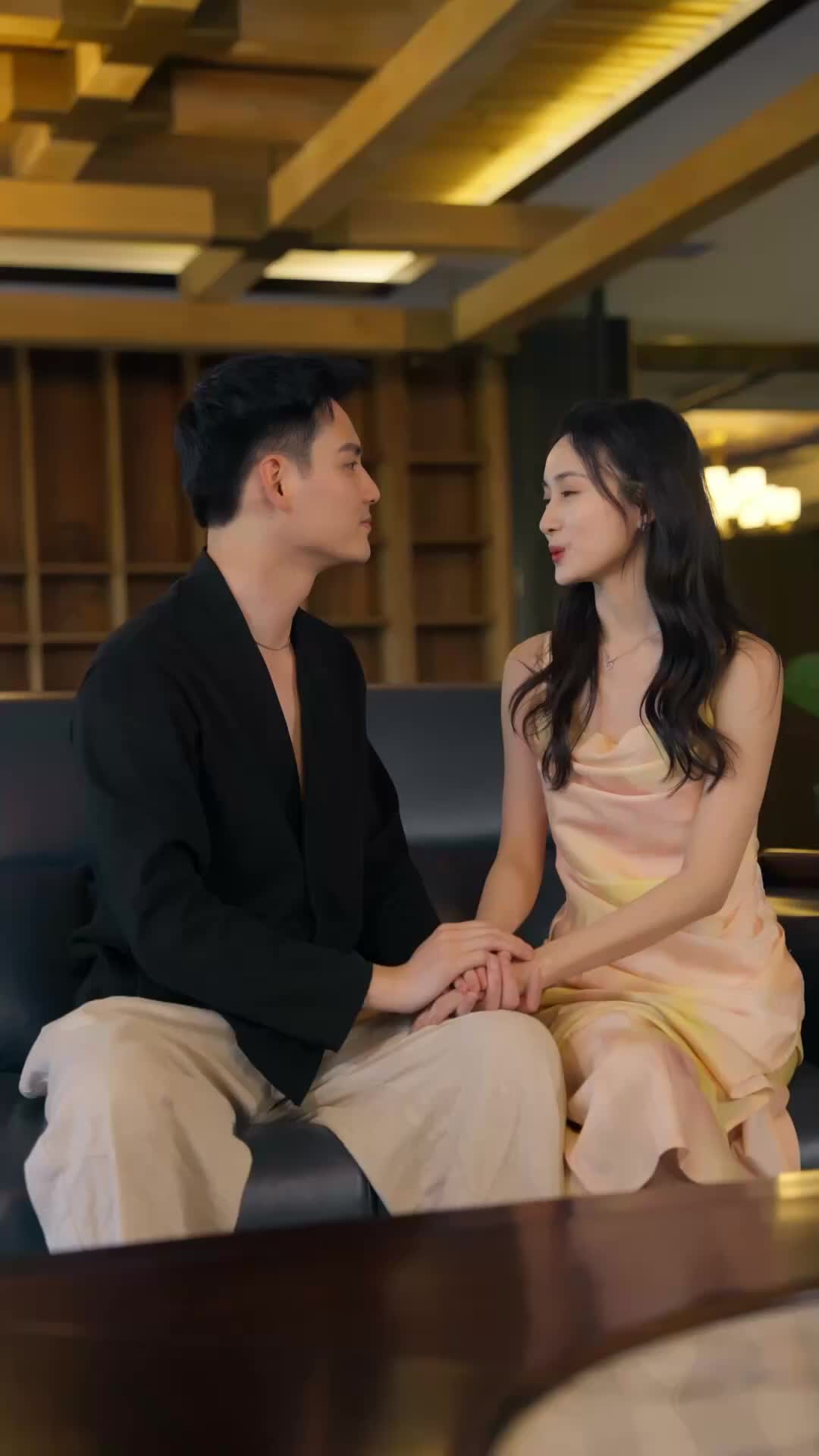 Luka dan Cinta - Episode 25 - Episode 25