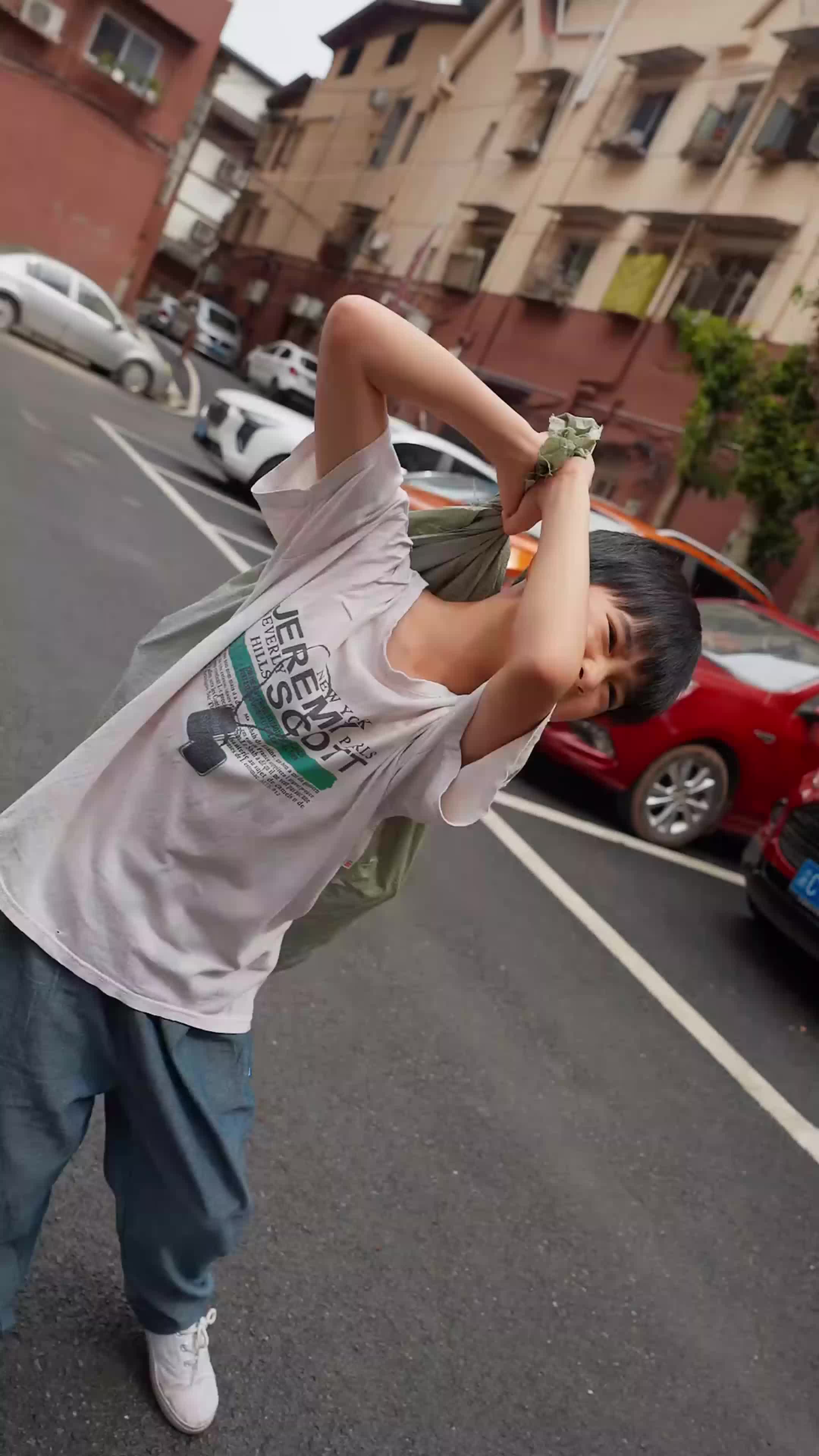 Kembalinya Sang Putra Pewaris (Sulih Suara) - Episode 1 - Episode 1