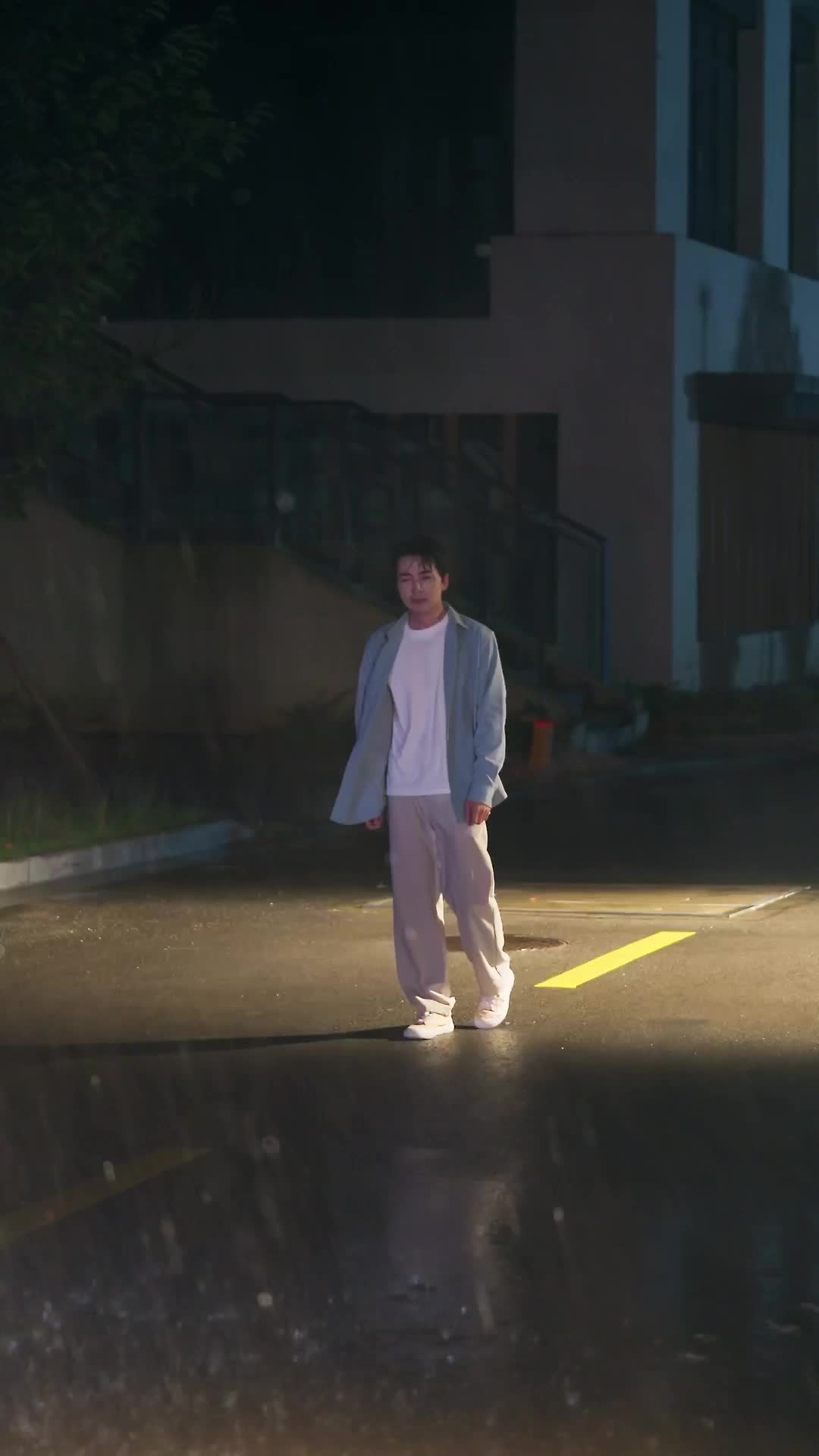 我真切伴她看过流萤 第2集