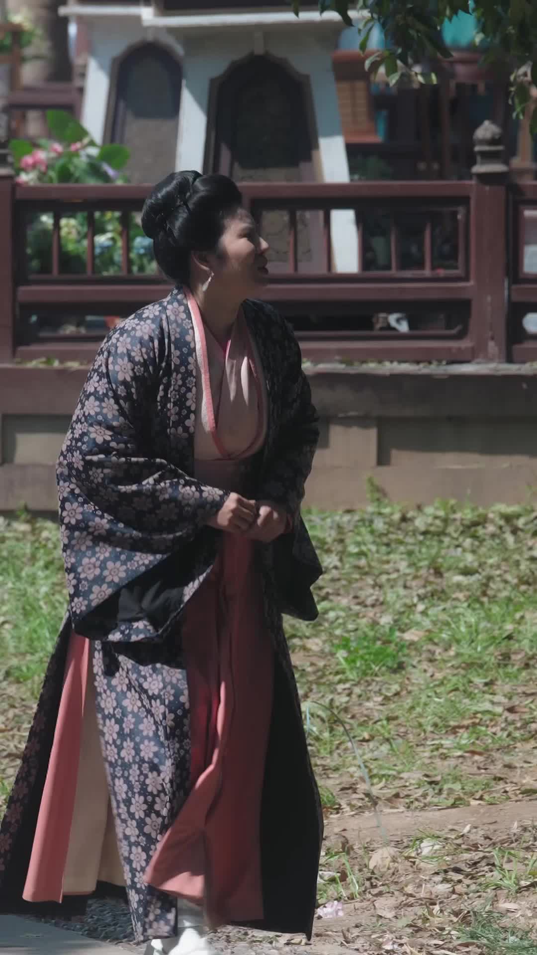 Bound as His Cure, Crowned as His Queen Episode 7
