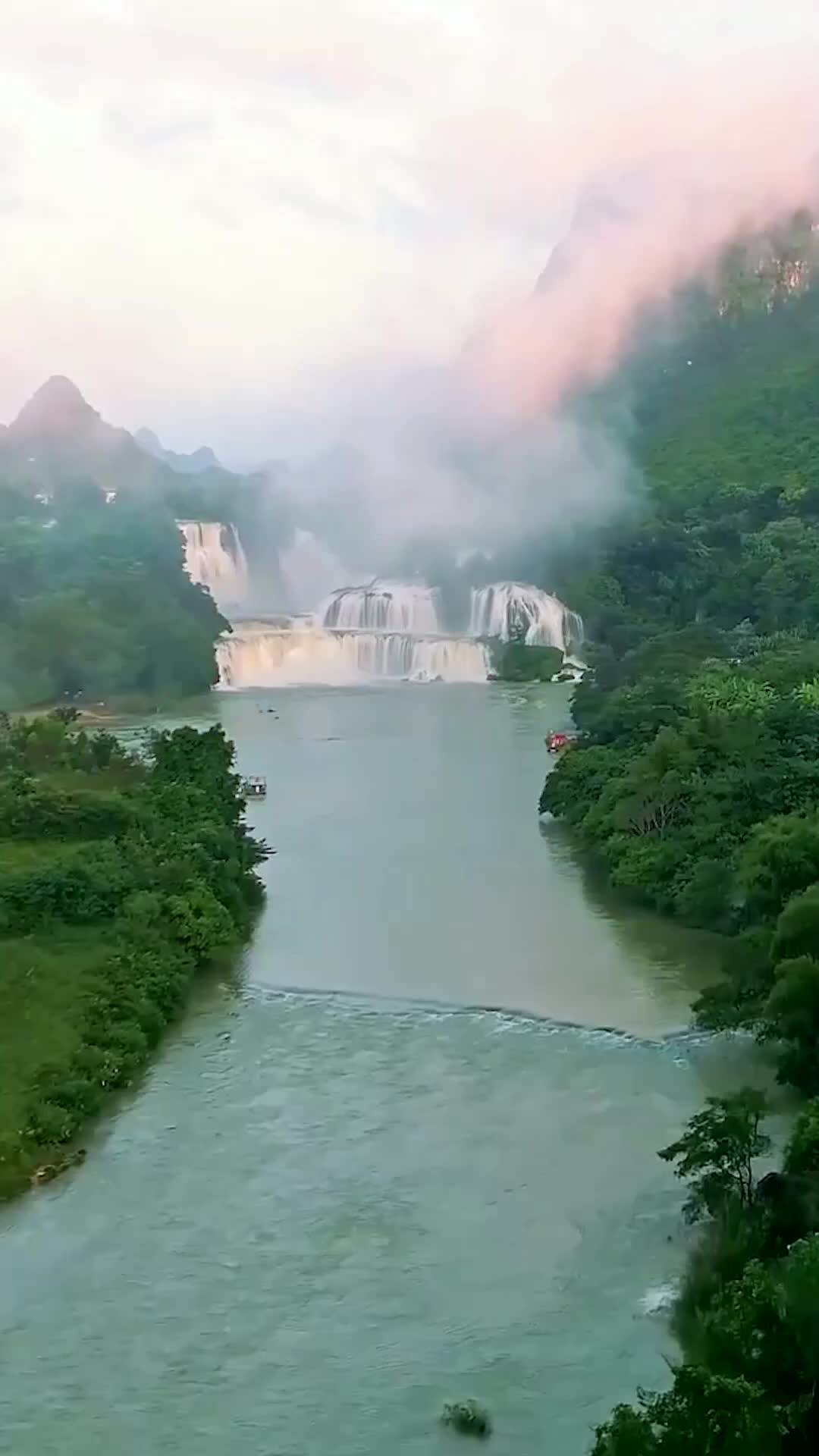 Balas Budi Putra Angkat - Episode 1 - Episode 1