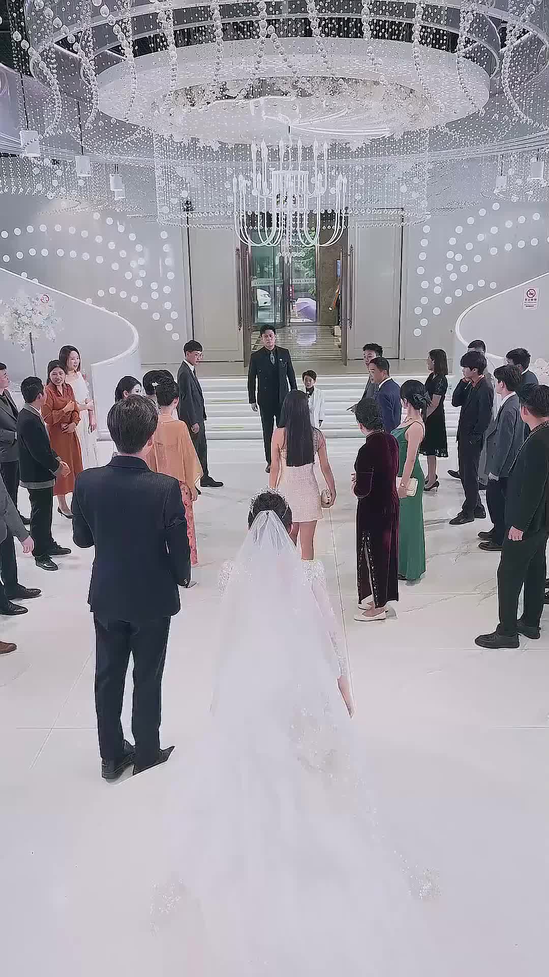 Pahlawan di Tengah Derita Episode 4