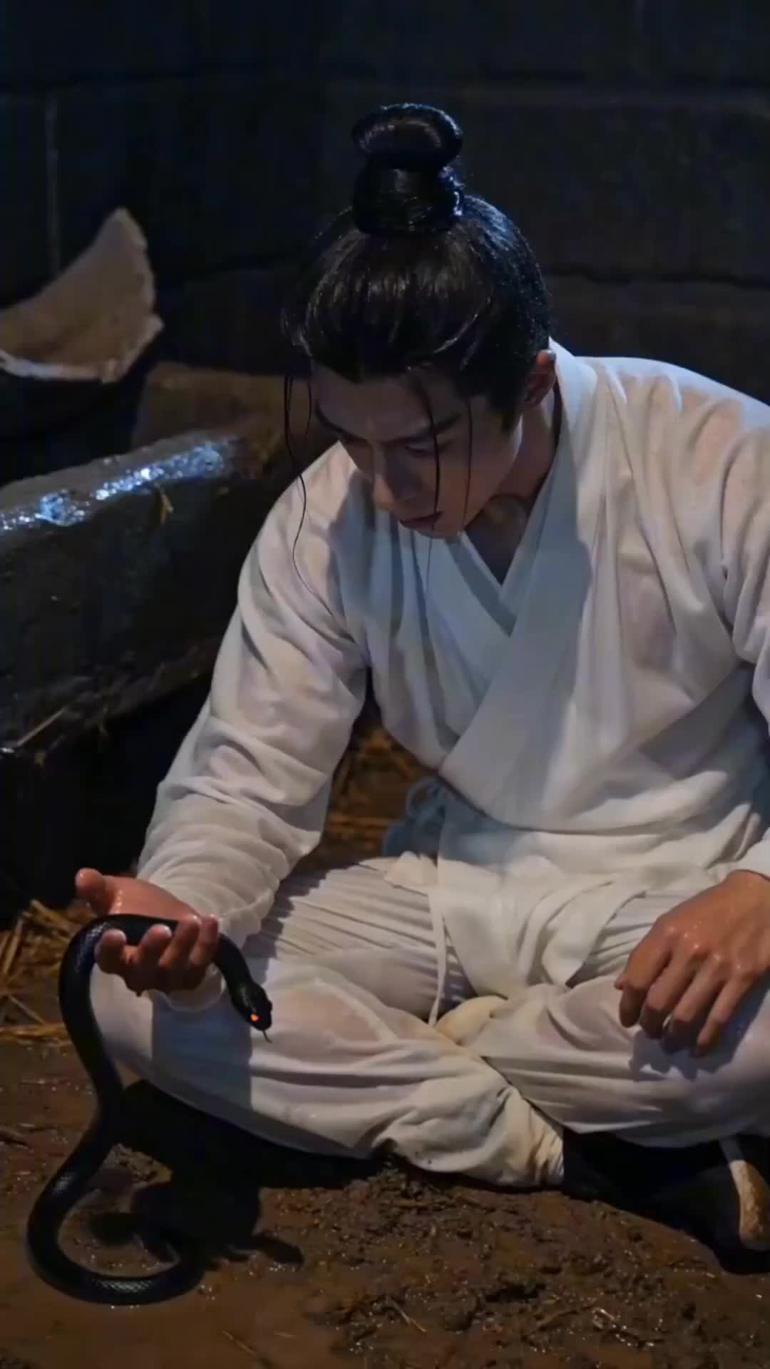 He Who Shatters the Divine Order Episode 2