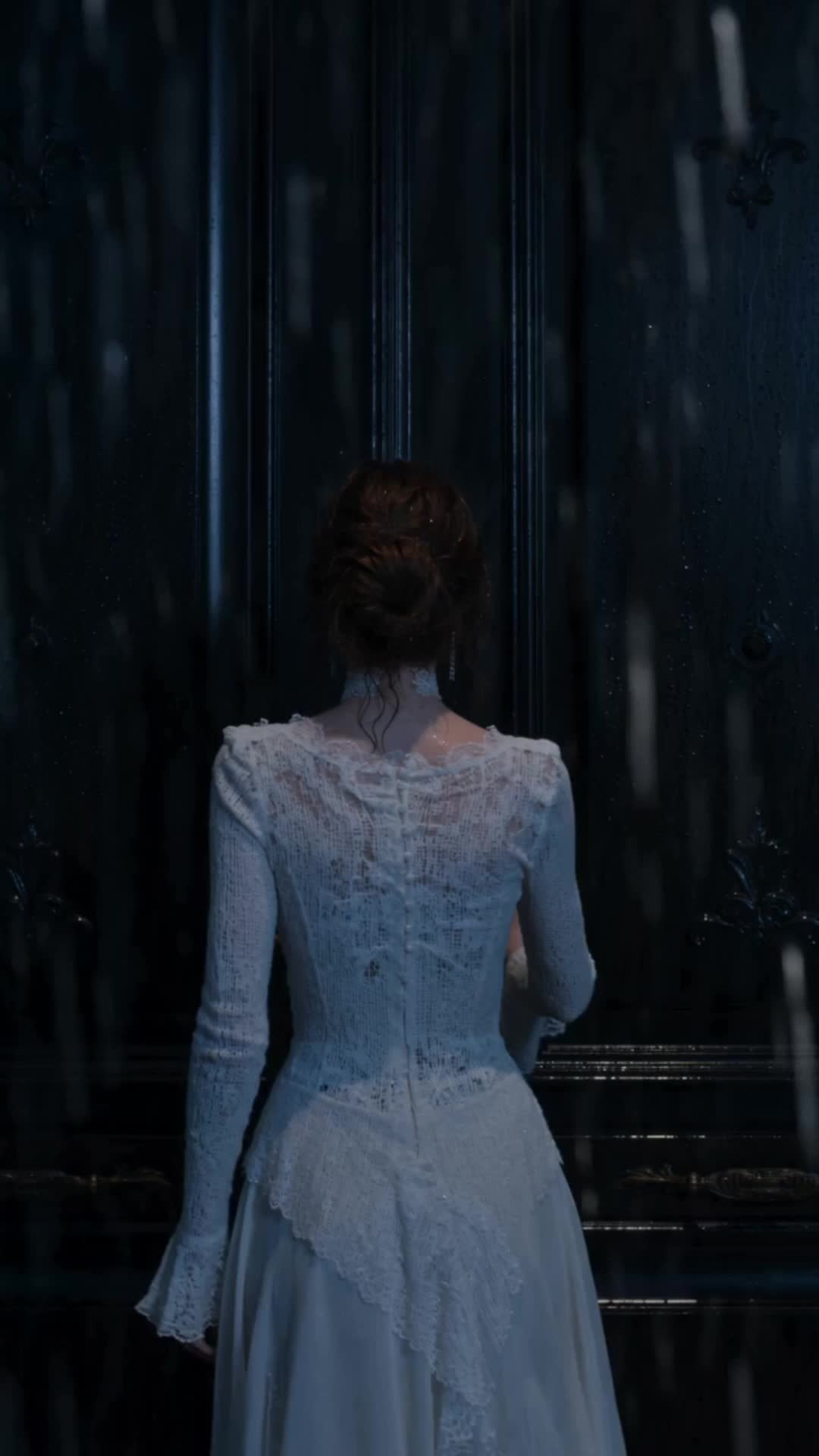Goodbye Fiancé I Choose the Vampire King Episode 2