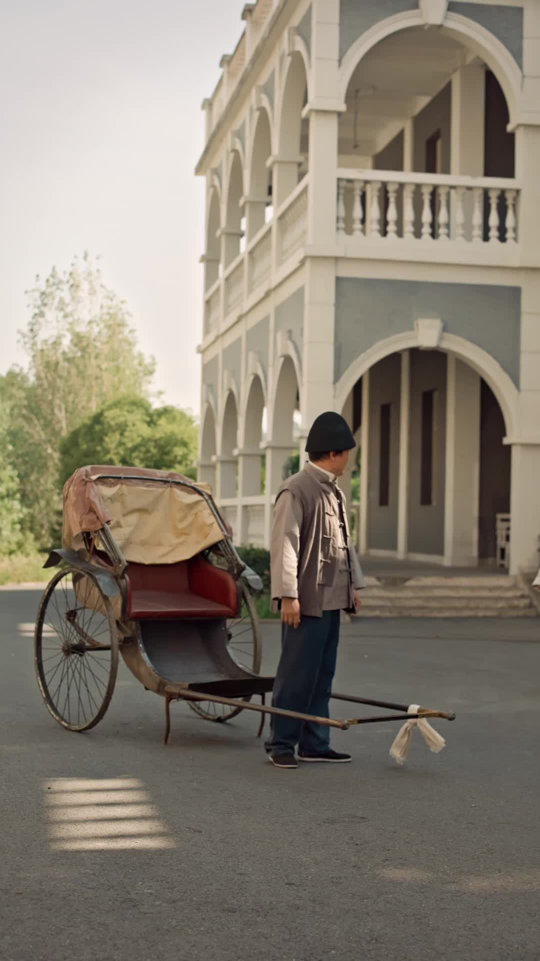 Cinta Rahasia Sang Penjaga Episode 10