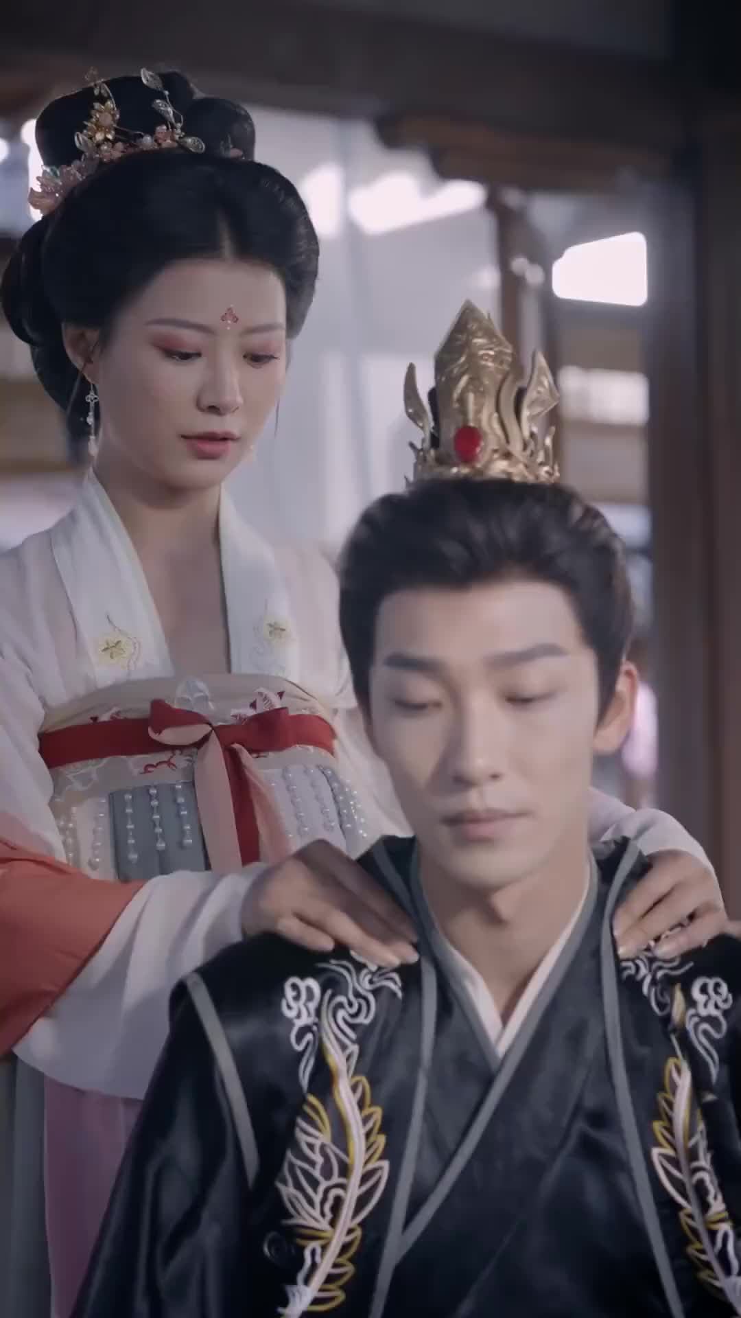 Perebutan Kekuasan di Istana Episode 9