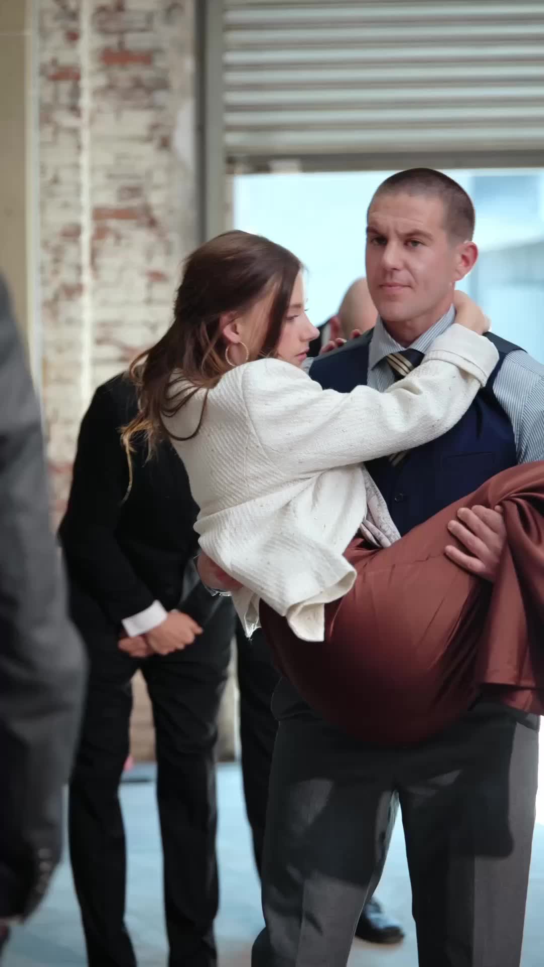 Breaking: Your Ex-Wife Is a Billionaire Heiress Episode 10