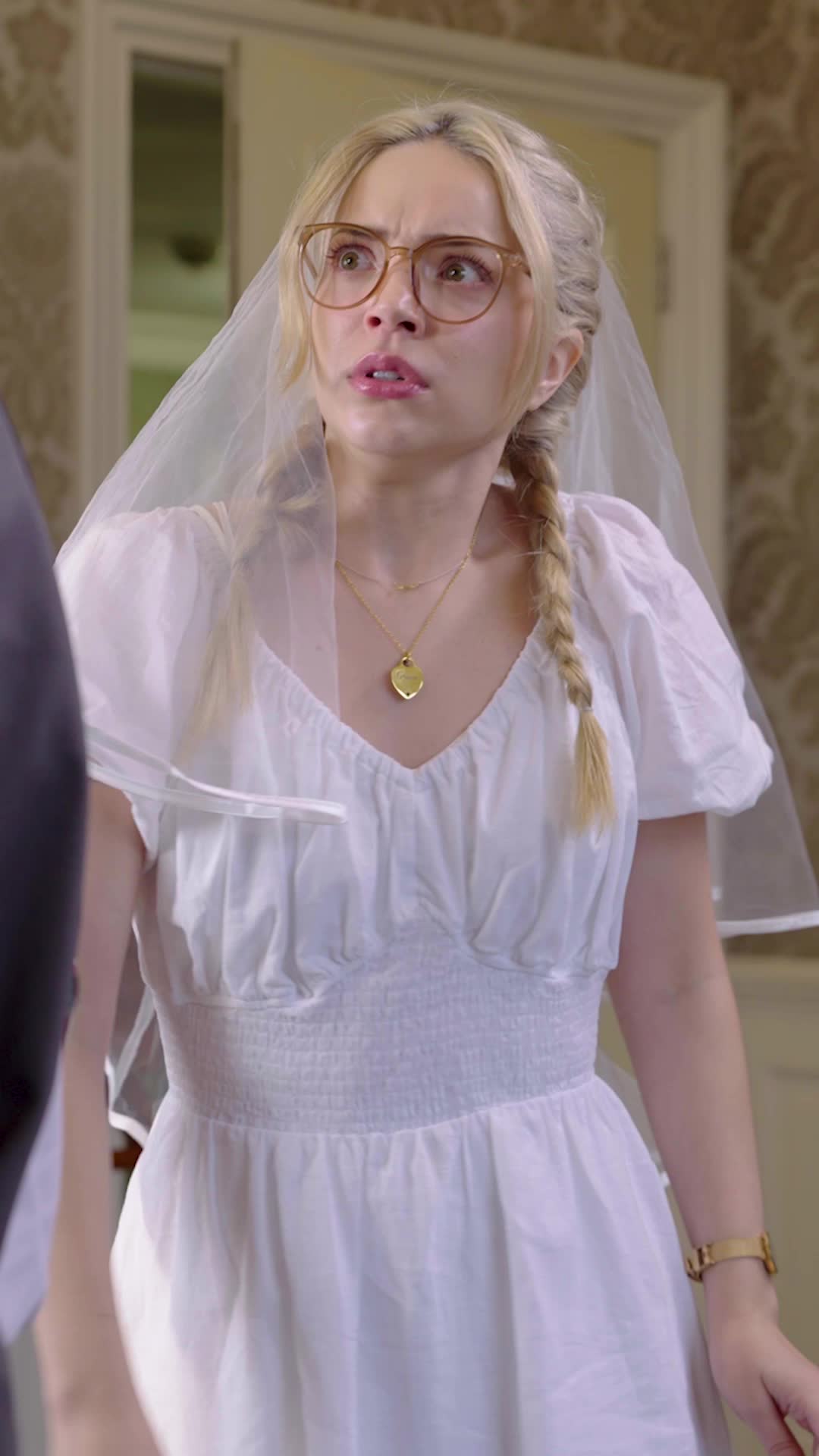 From Lost Heiress to Royal Highness Episode 2