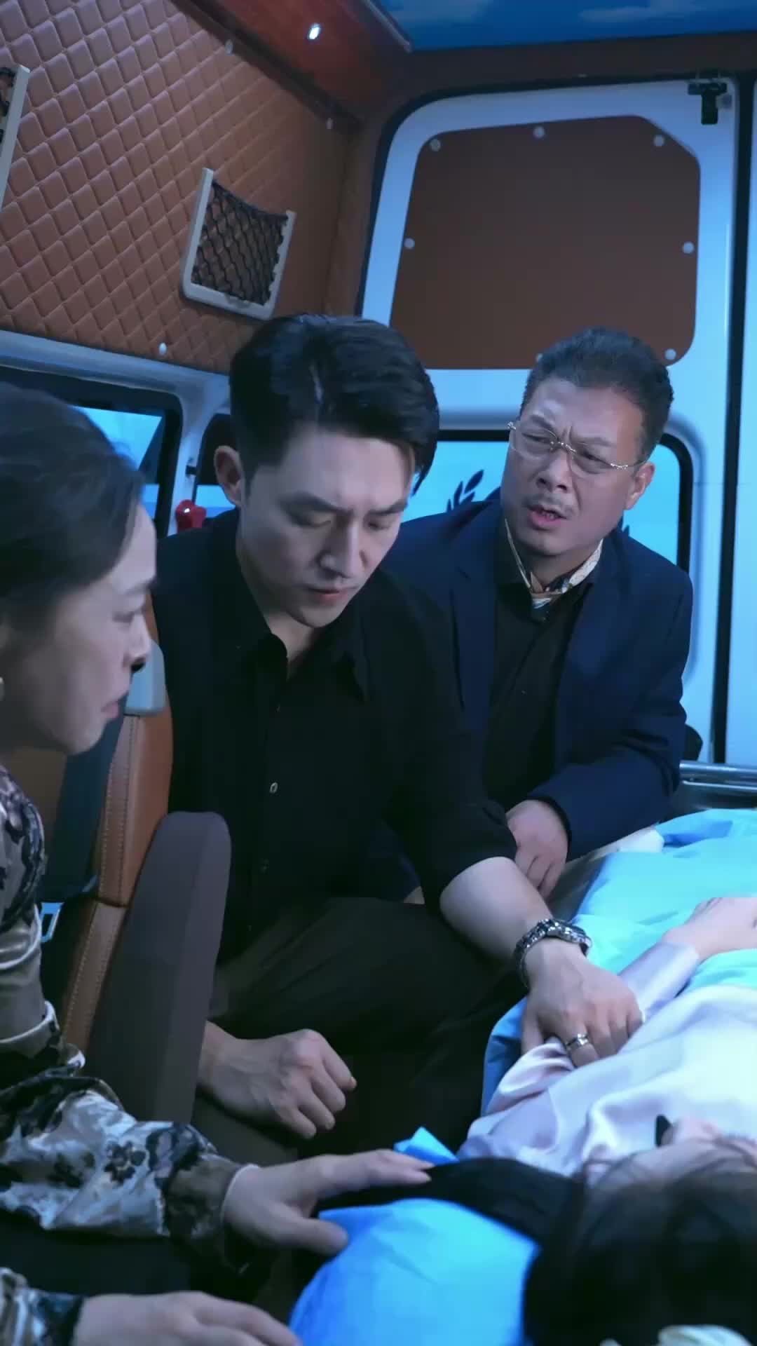 Kau Bagai Angin, Aku Bagai Debu - Episode 13 - Episode 13