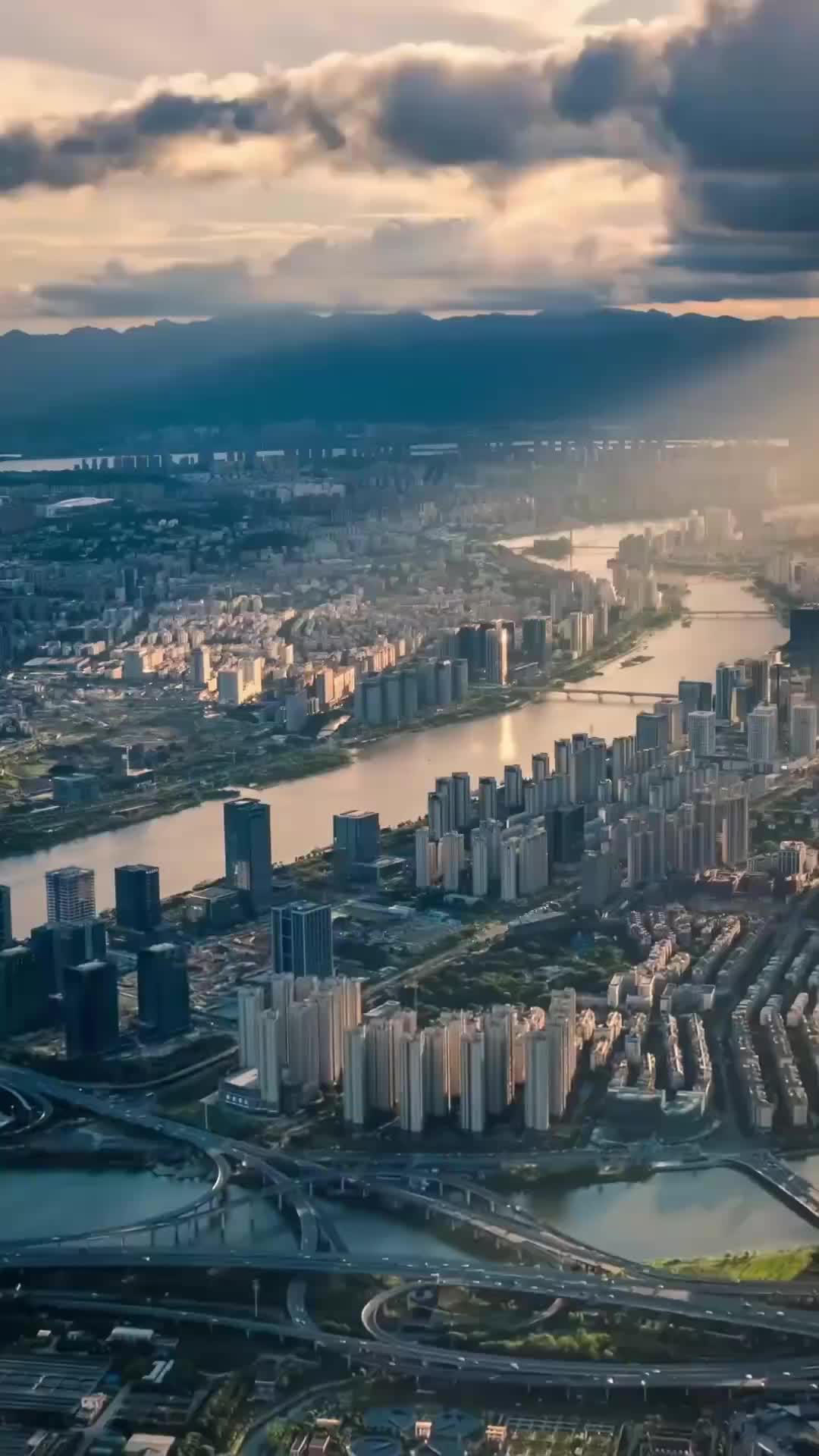 一朝爆紅，迷失本心 第7集