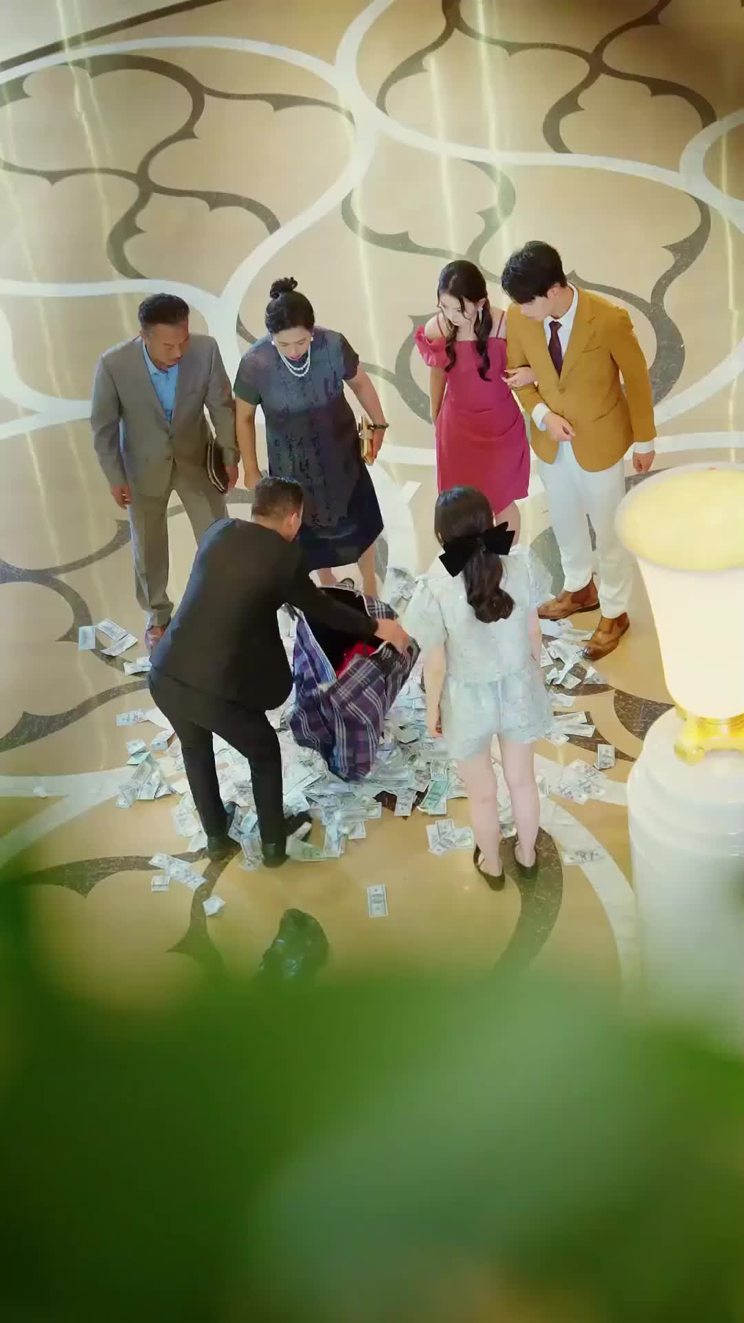 The Twice-Crowned Heiress Episode 10