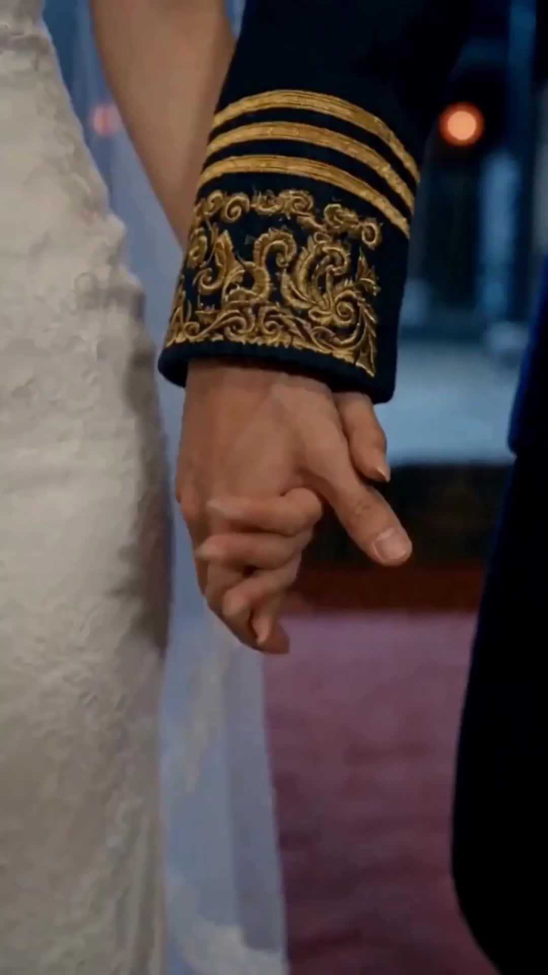 Marry the Enemy, Rise as His Lady Episode 2