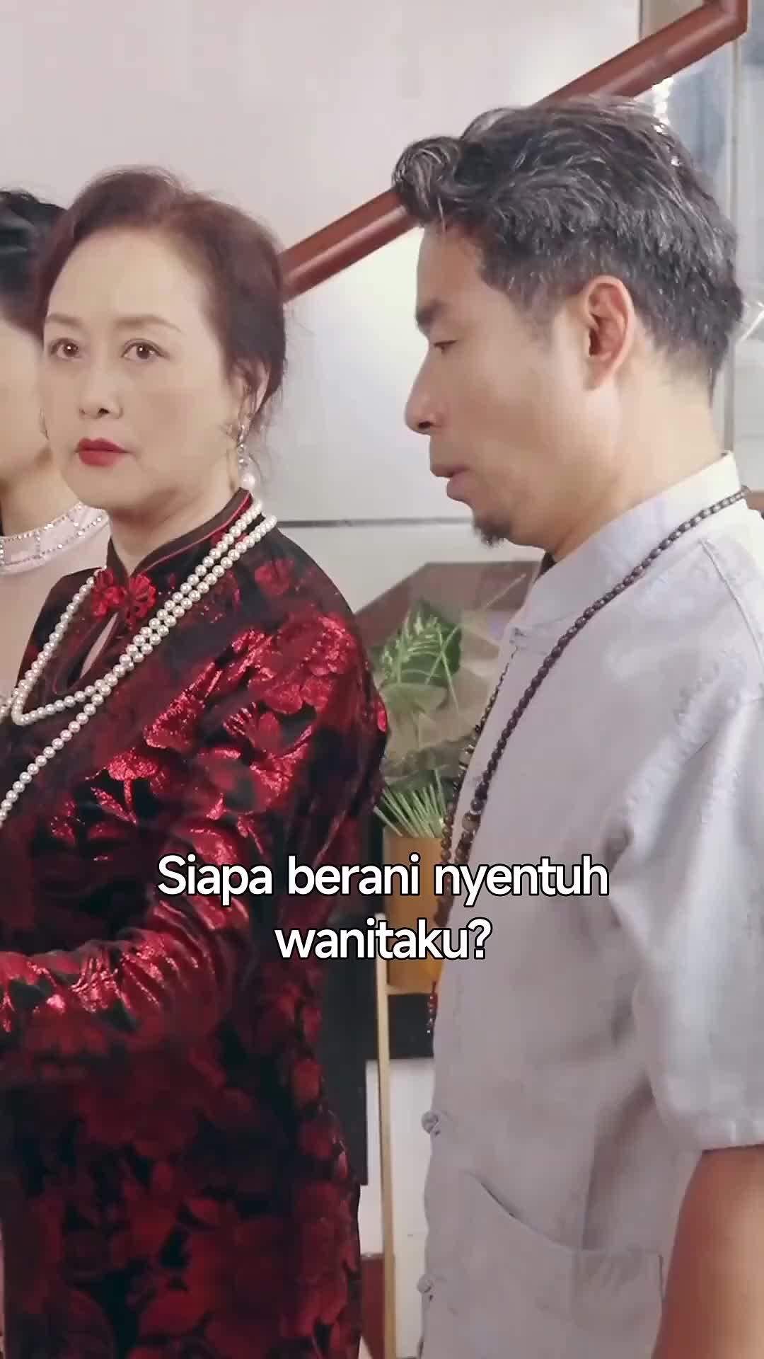 Istriku Perlu Dimanjain Episode 11