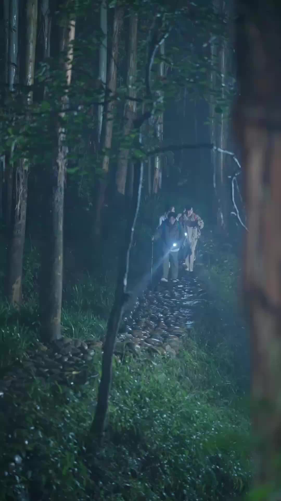 潮汐不止，螢火未熄 第10集