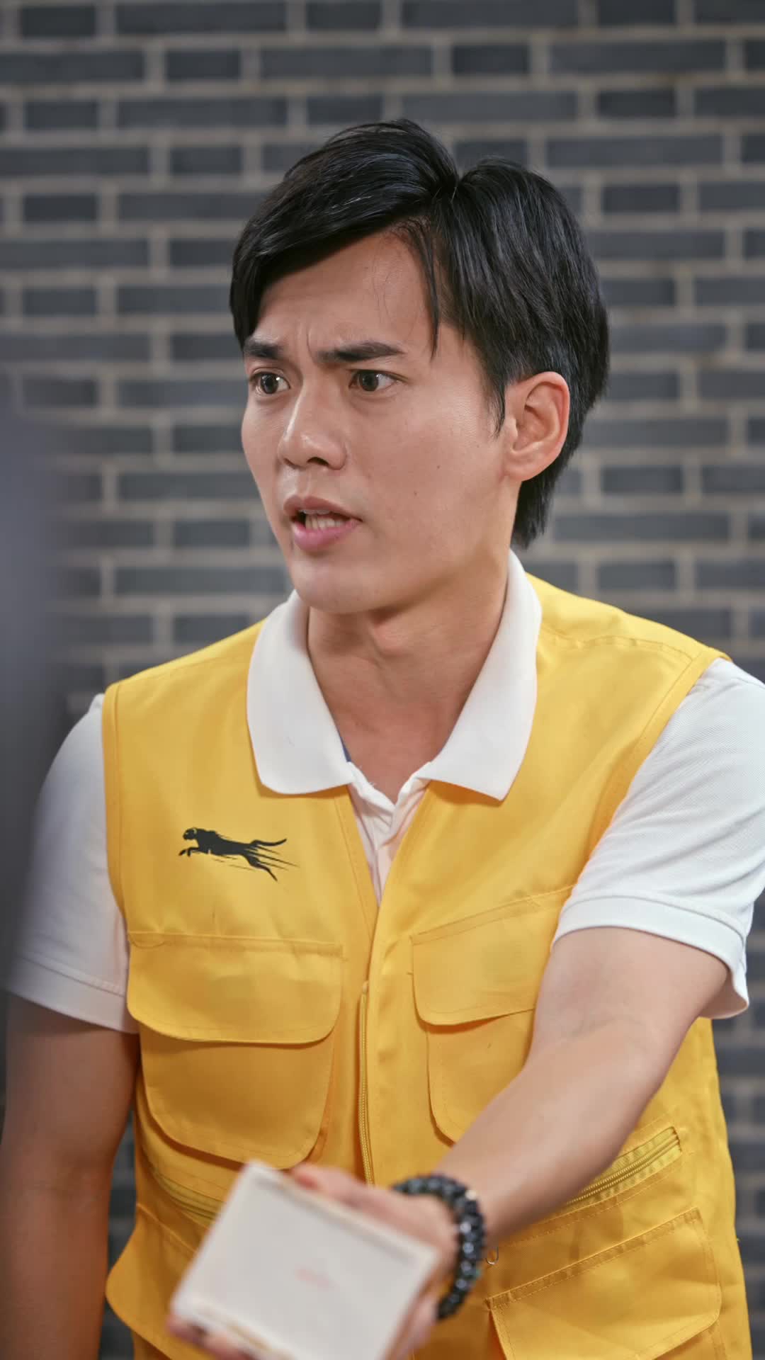 Eyes on Treasure, Hands on Fortune Episode 2