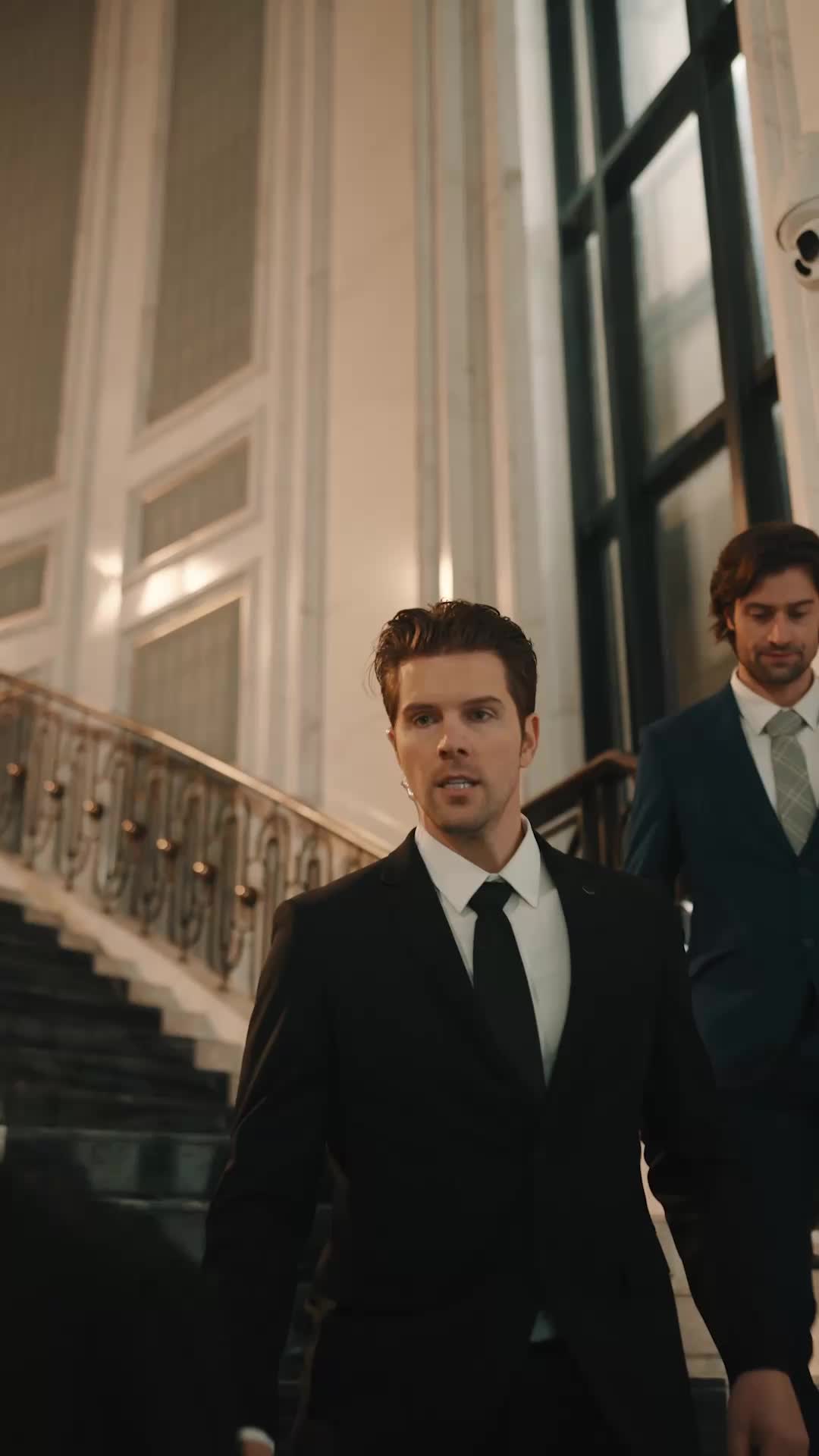 Dumped by My Bodyguard and Married a Billionaire Episode 11
