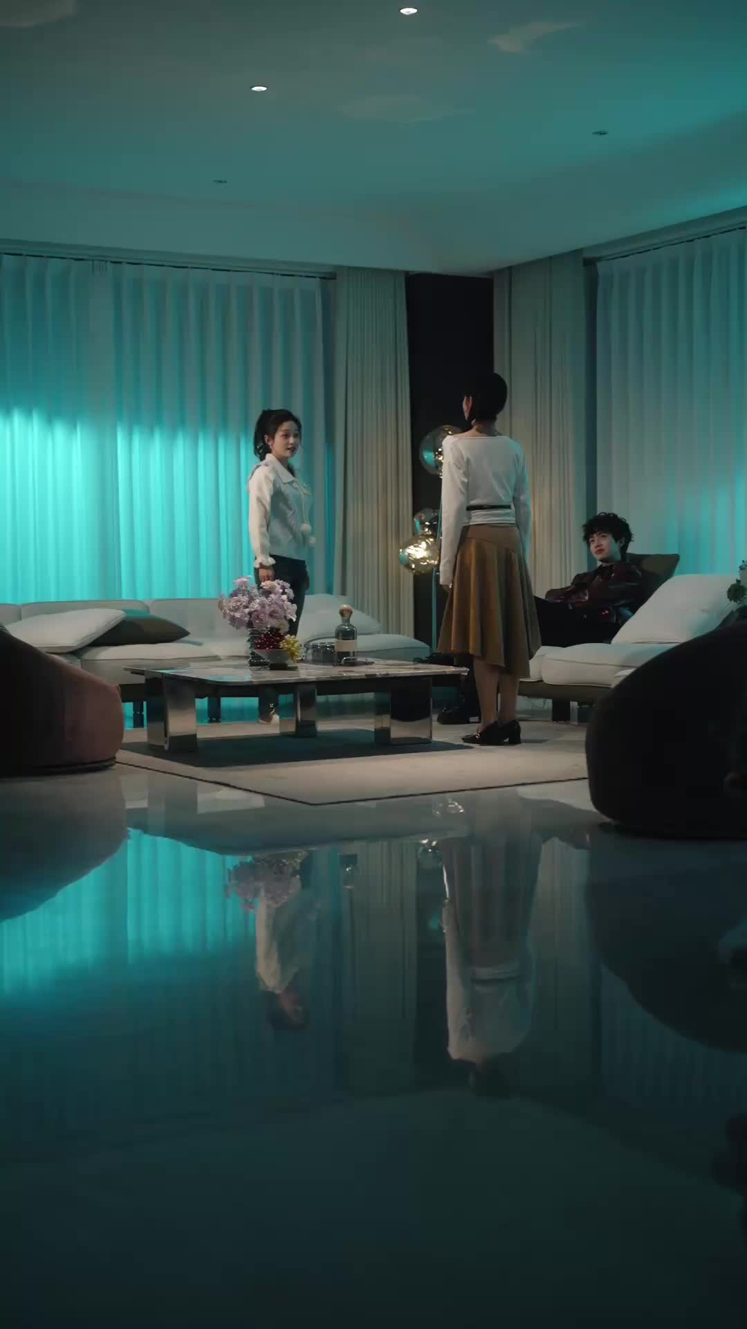 She Wants Love, I'll Take the Money Episode 4