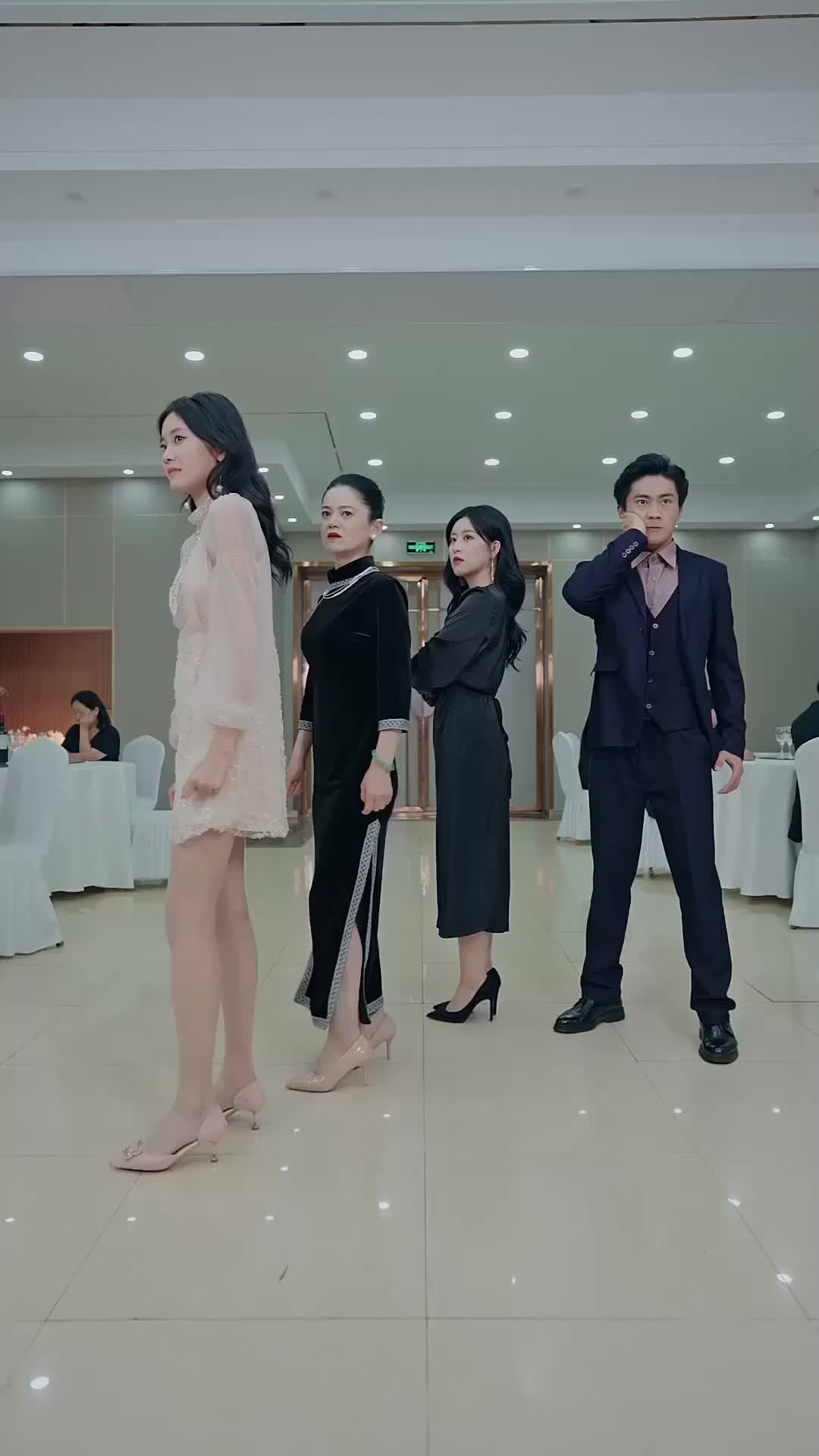 Crowned by Love: The Heiress' Return Episode 11