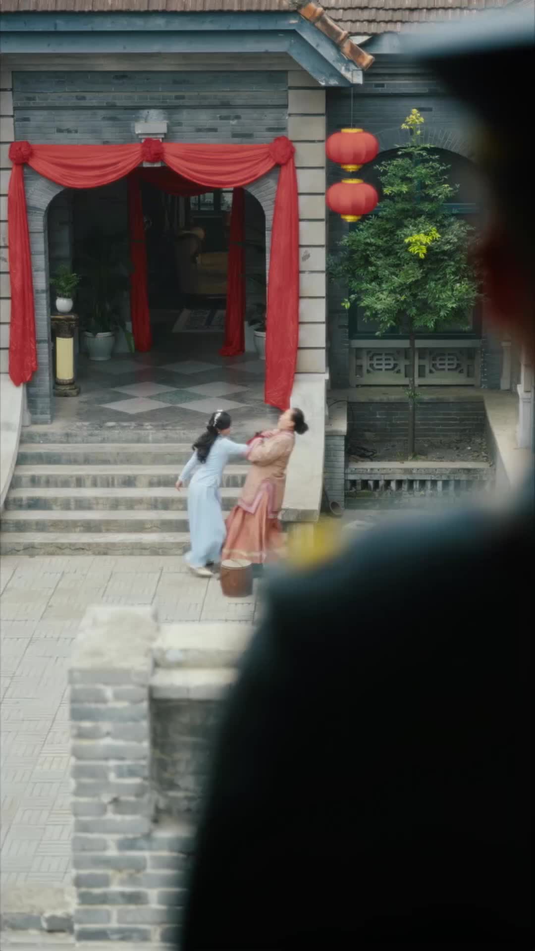 At Attention, Love Under Cover Episode 6