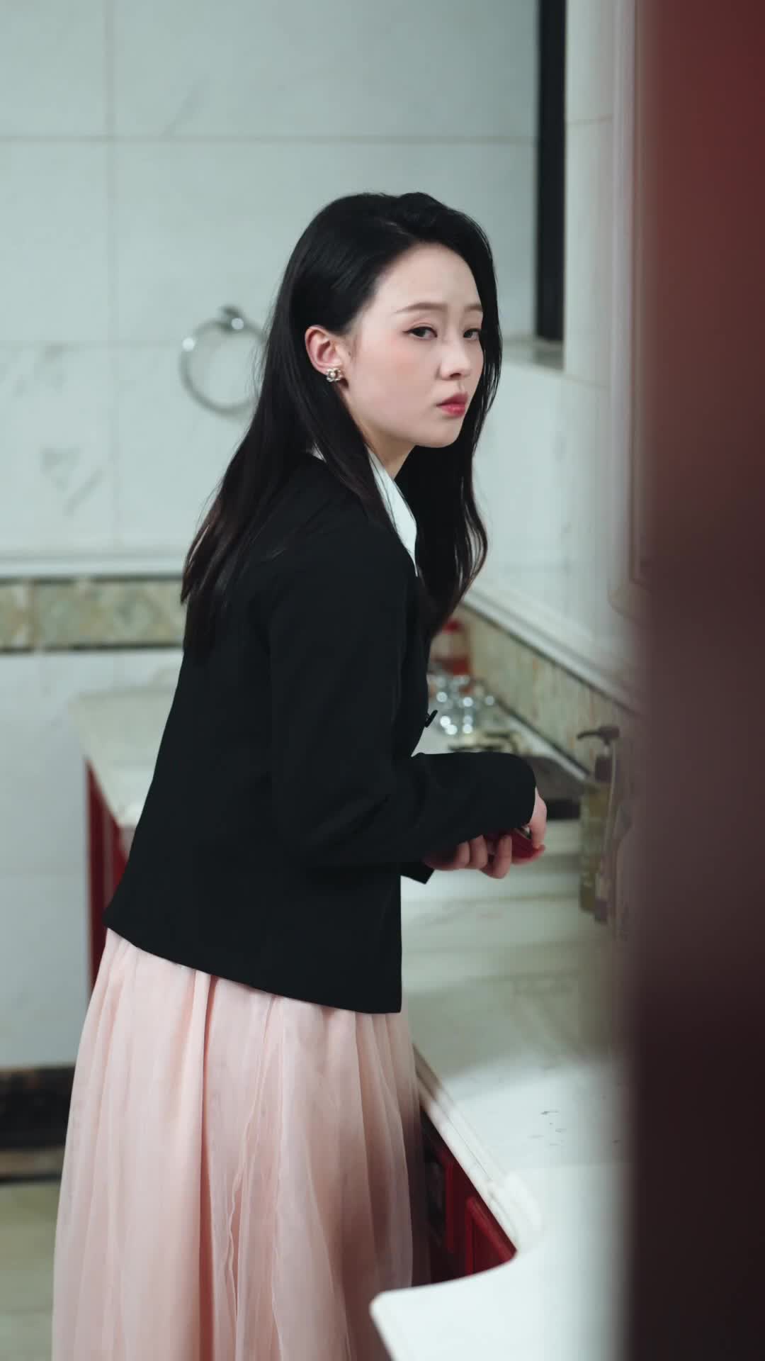 The Pregnant Wife Fights Back Episode 7