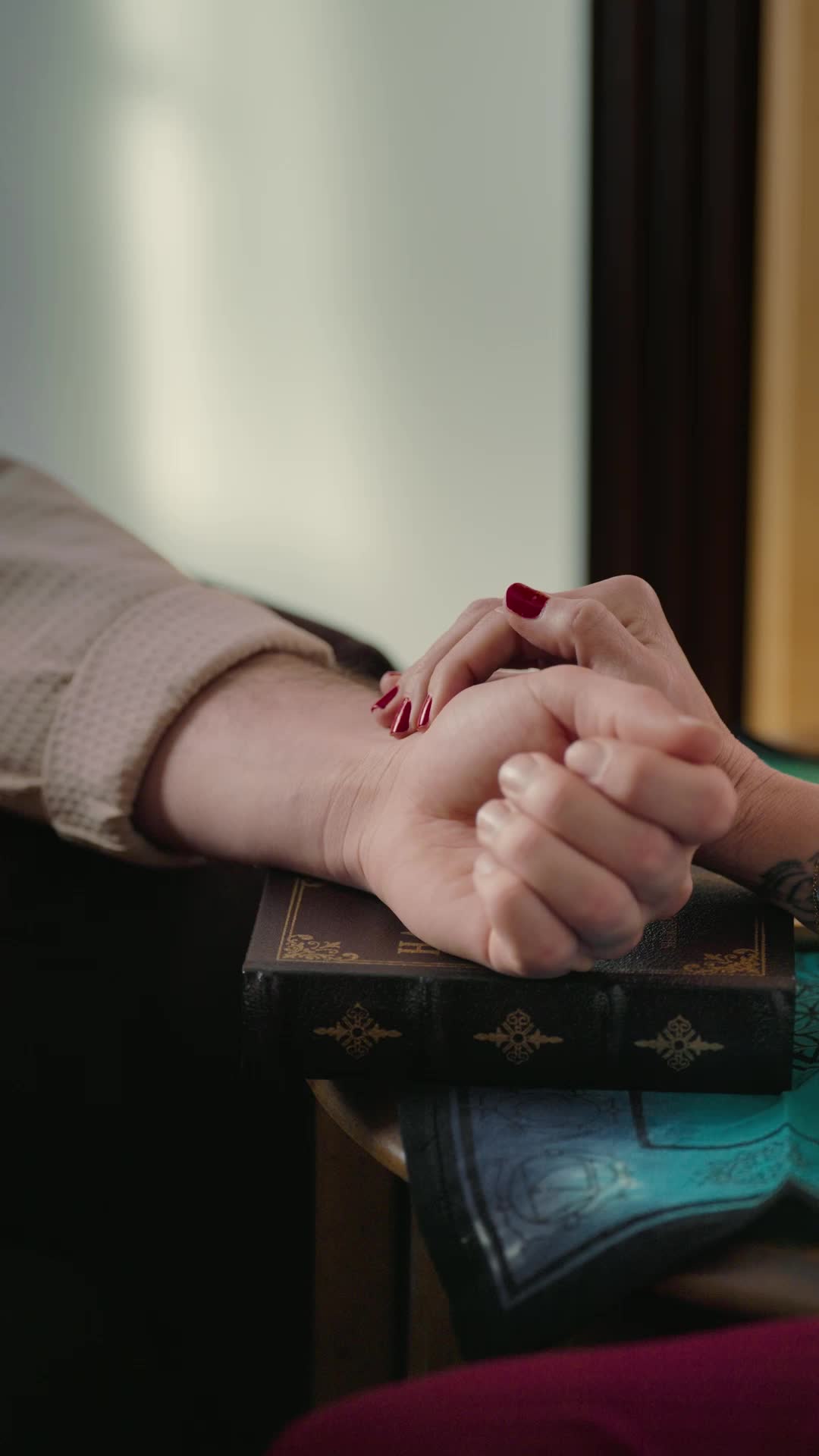 A Trade of Hearts Episode 10