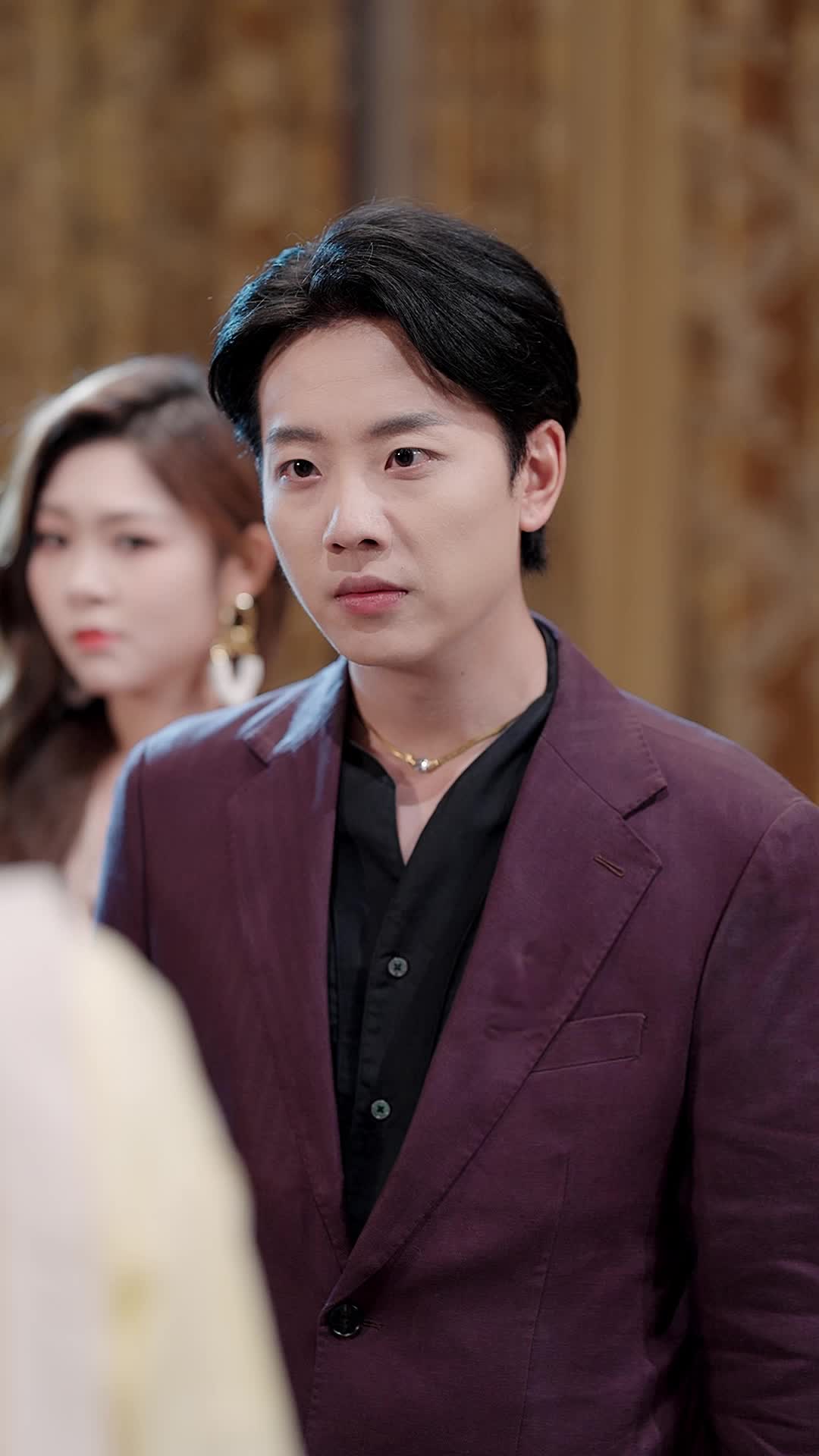 Beneath Her Ordinary Life Lies a Legend Episode 8