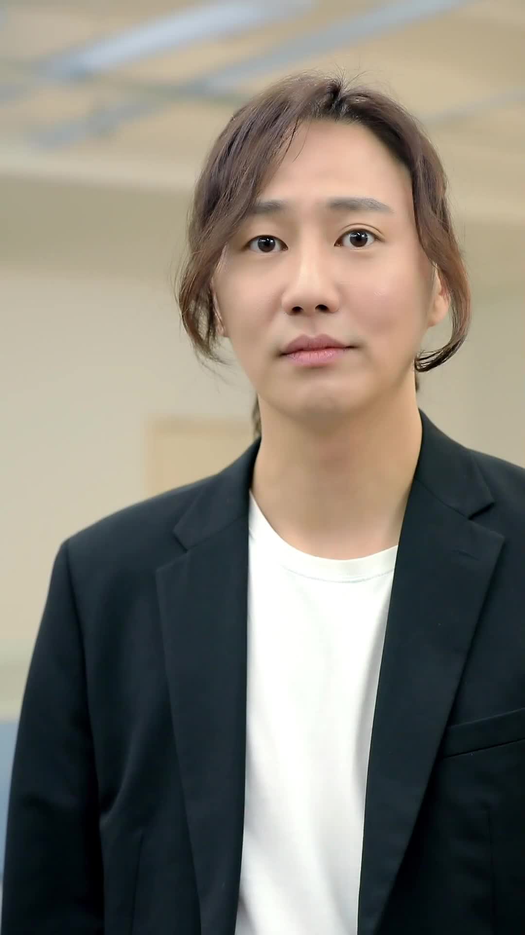 The Girl in a Man’s Office Episode 4