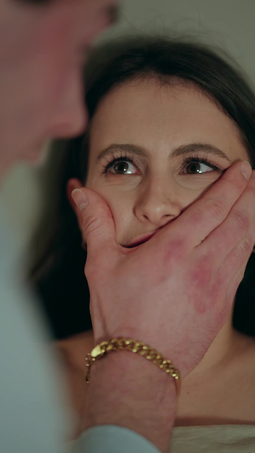Fake Bonds, True Love Episode 9