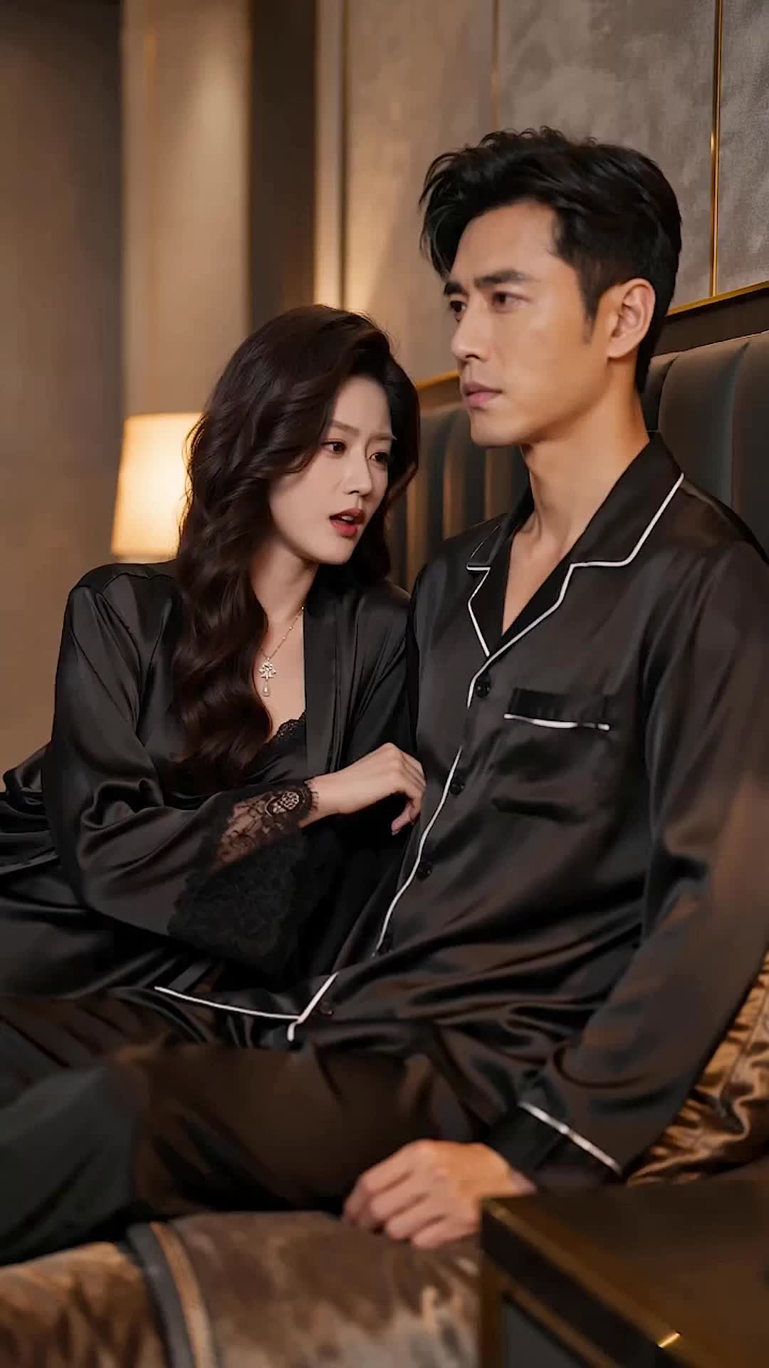 Betrayed by Love, Backed by a Trillion Episode 3