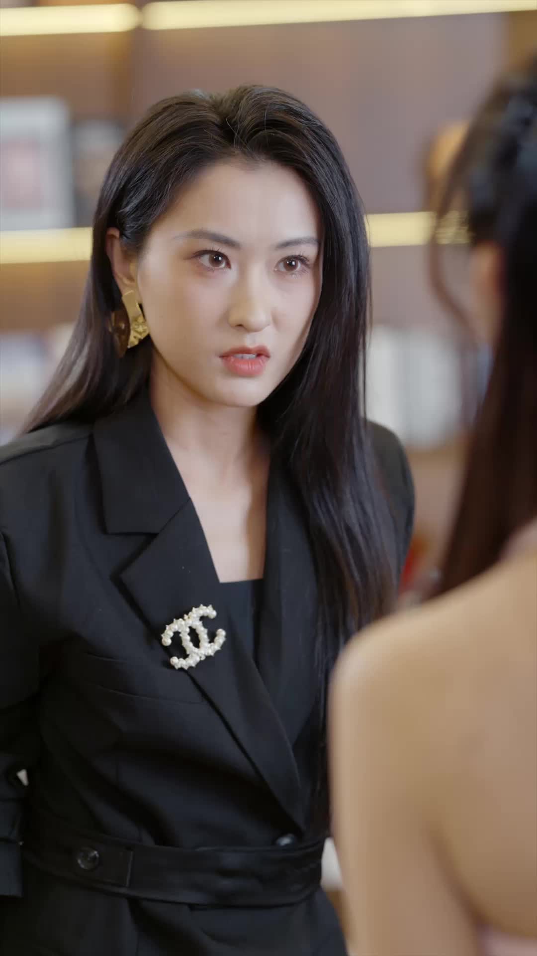 Obsession for a Shadow Episode 5