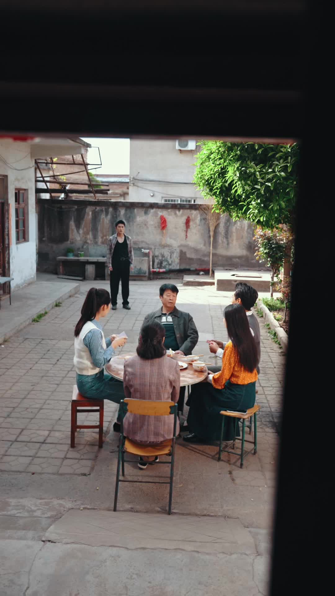 Perintis, Bukan Pewaris Episode 2